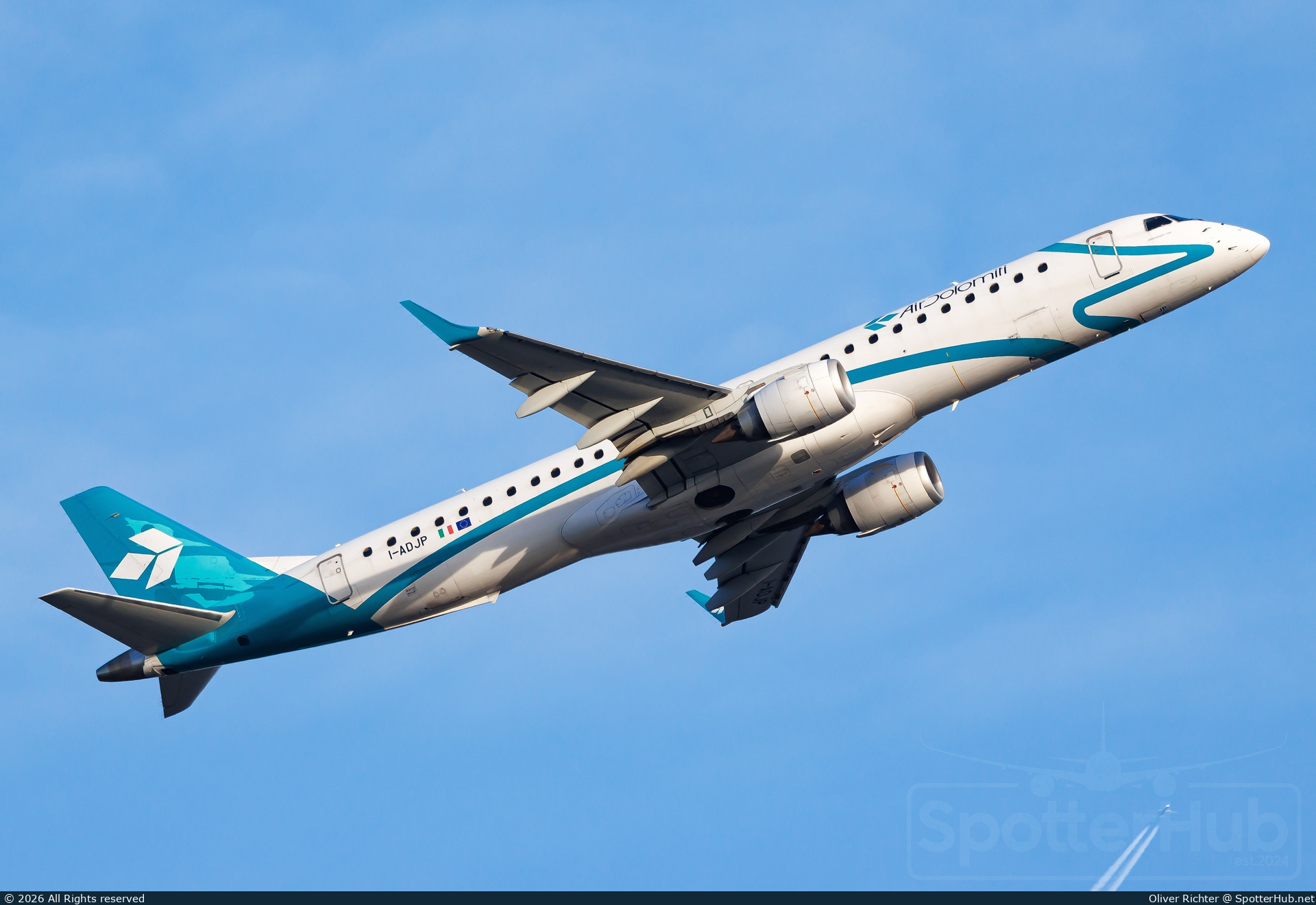 Photo of I-ADJP - Embraer ERJ-195LR operated by Air Dolomiti