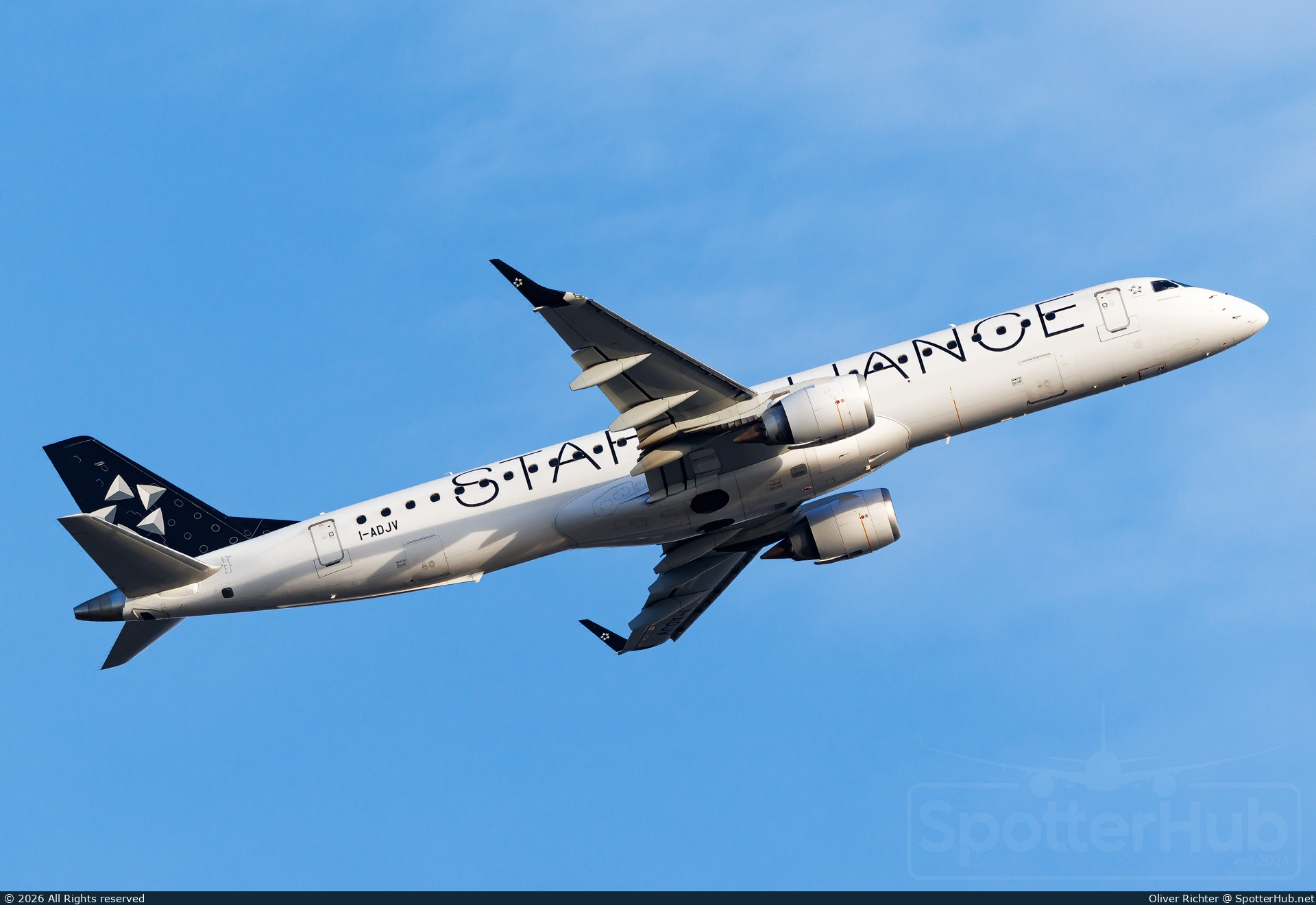 Photo of I-ADJV - Embraer ERJ-195LR operated by Air Dolomiti