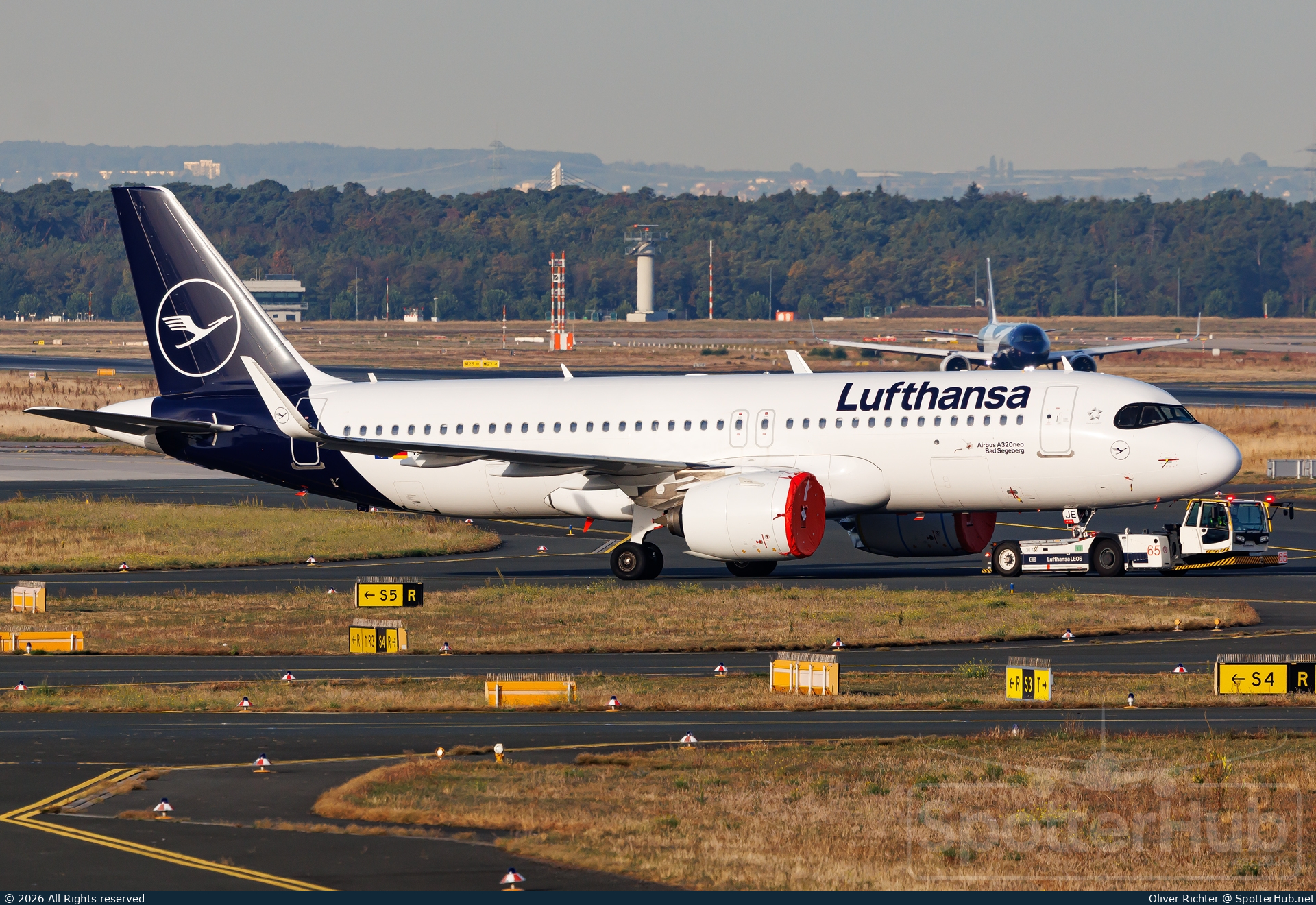 Photo of D-AIJE - Airbus A320-271N operated by Lufthansa