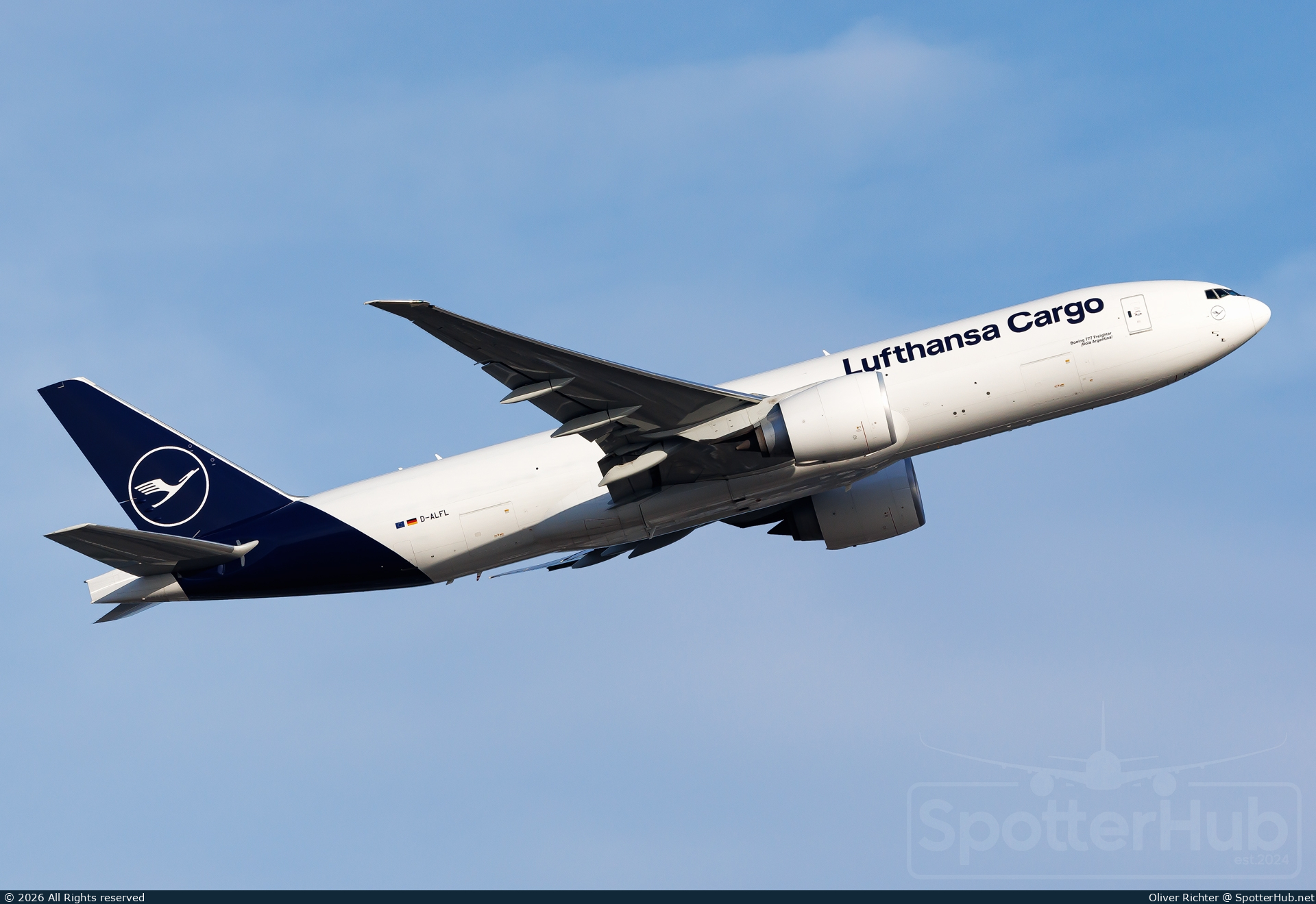 Photo of D-ALFL - Boeing 777-FBT operated by Lufthansa Cargo