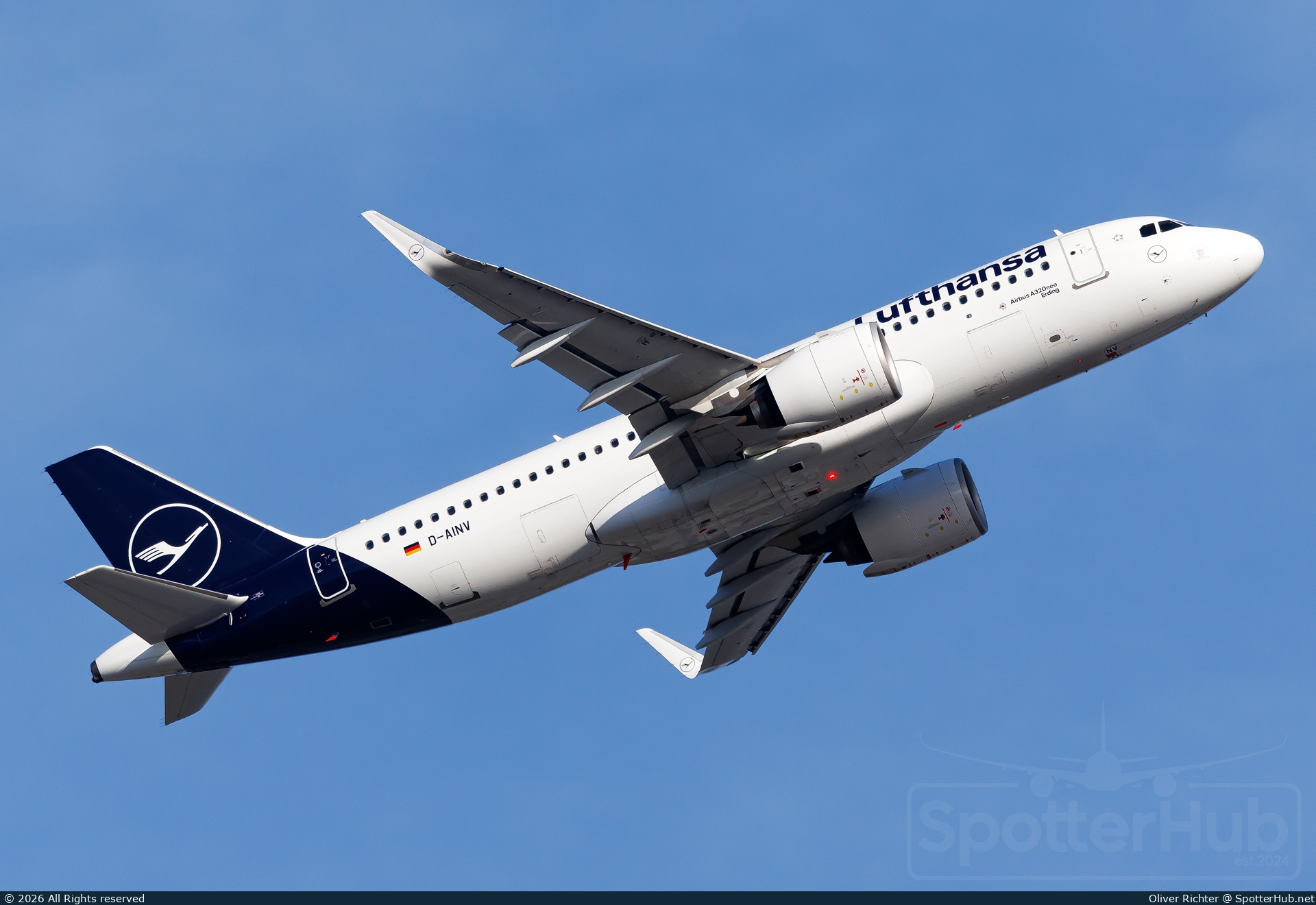 Photo of D-AINV - Airbus A320-271N operated by Lufthansa