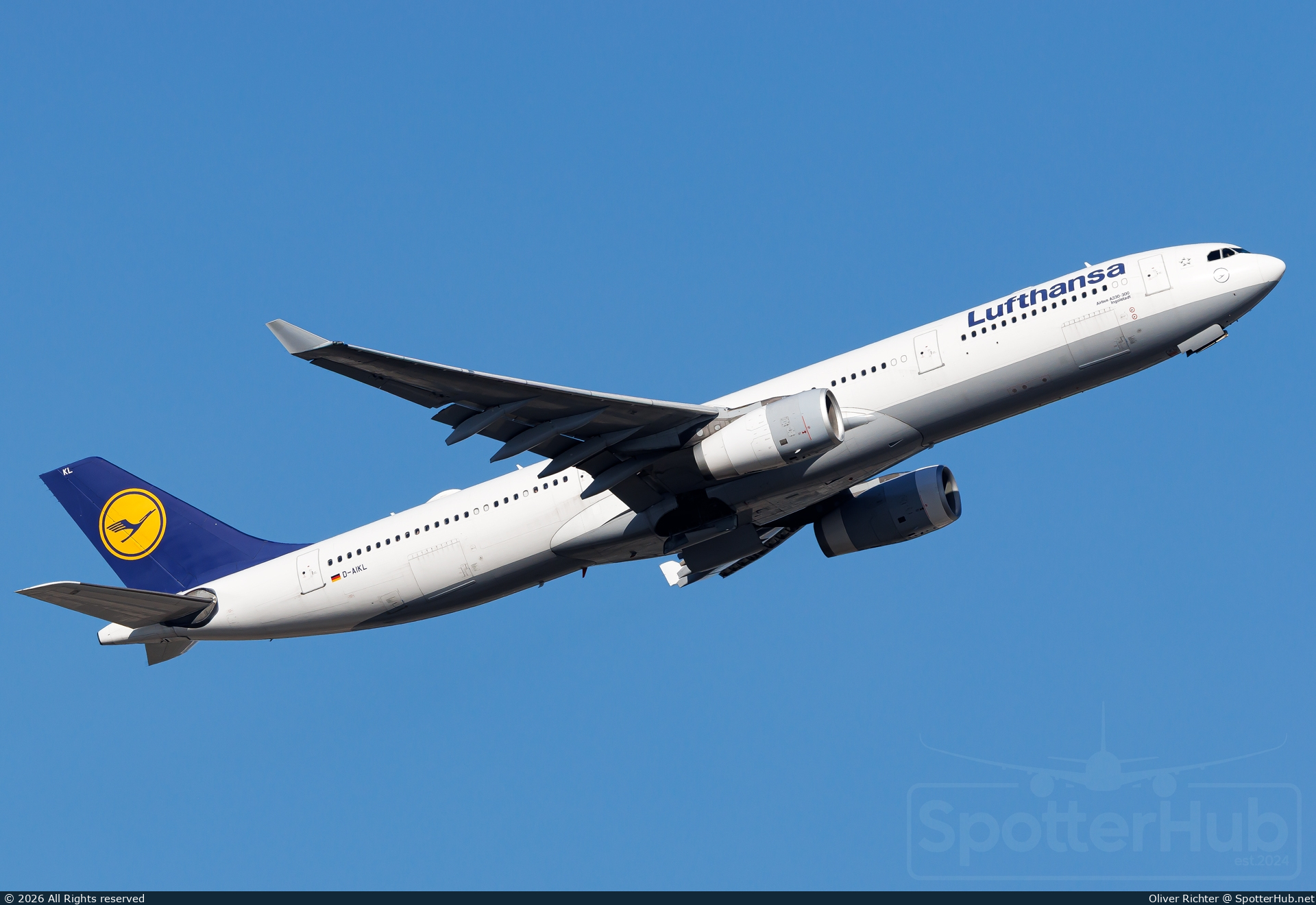Photo of D-AIKL - Airbus A330-343 operated by Lufthansa