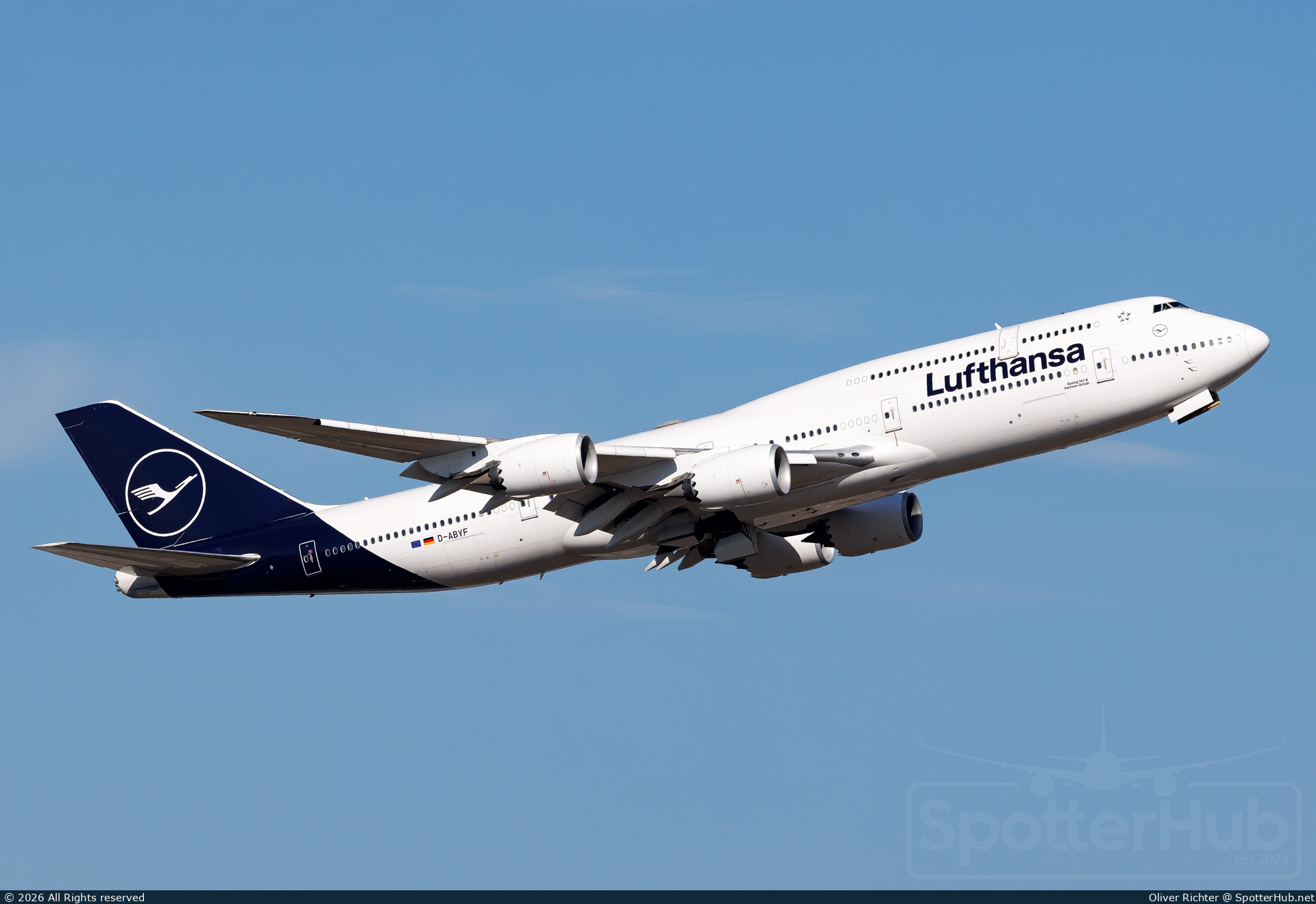Photo of D-ABYF - Boeing 747-830 operated by Lufthansa