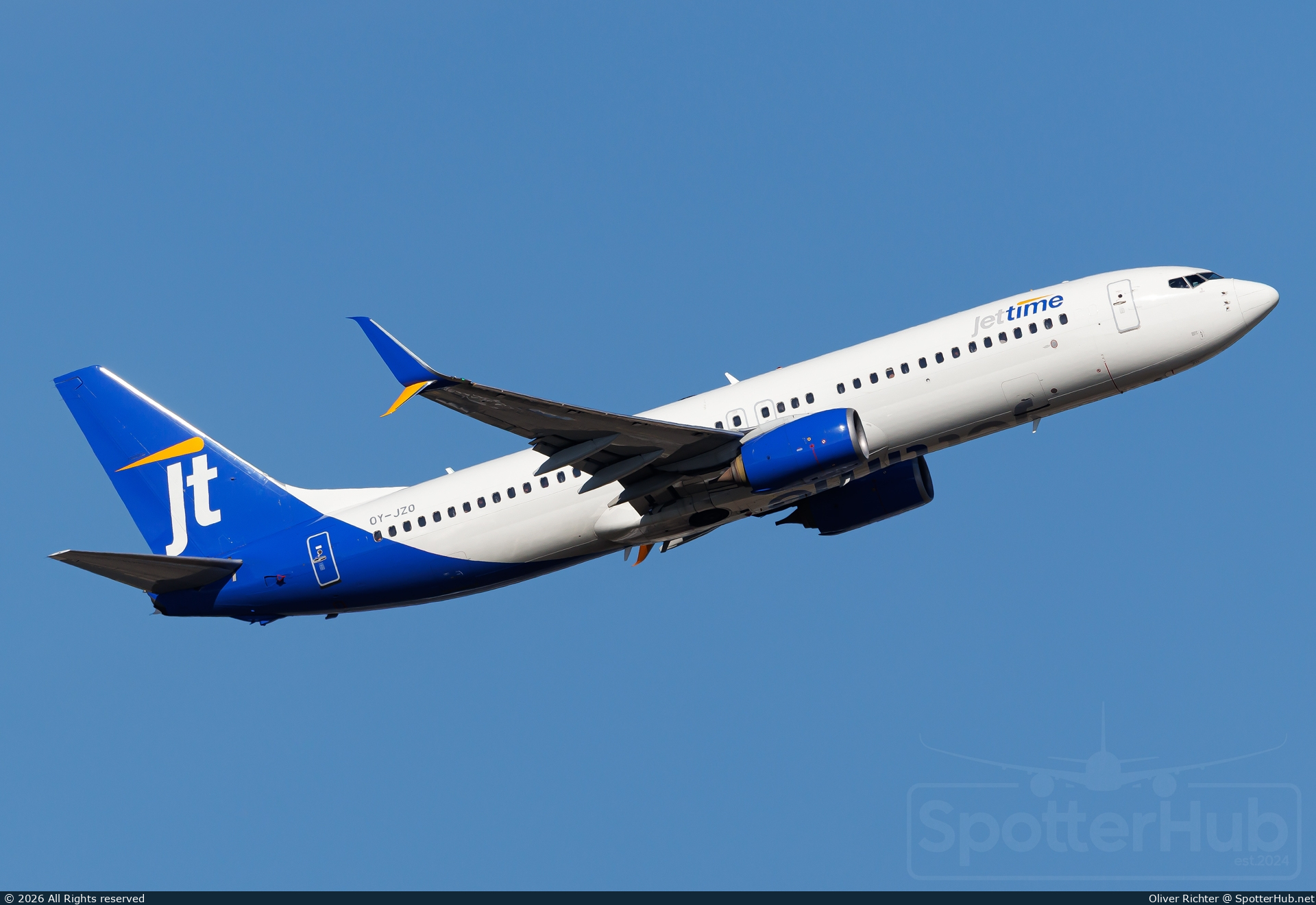Photo of OY-JZO - Boeing 737-8U3 operated by Jettime