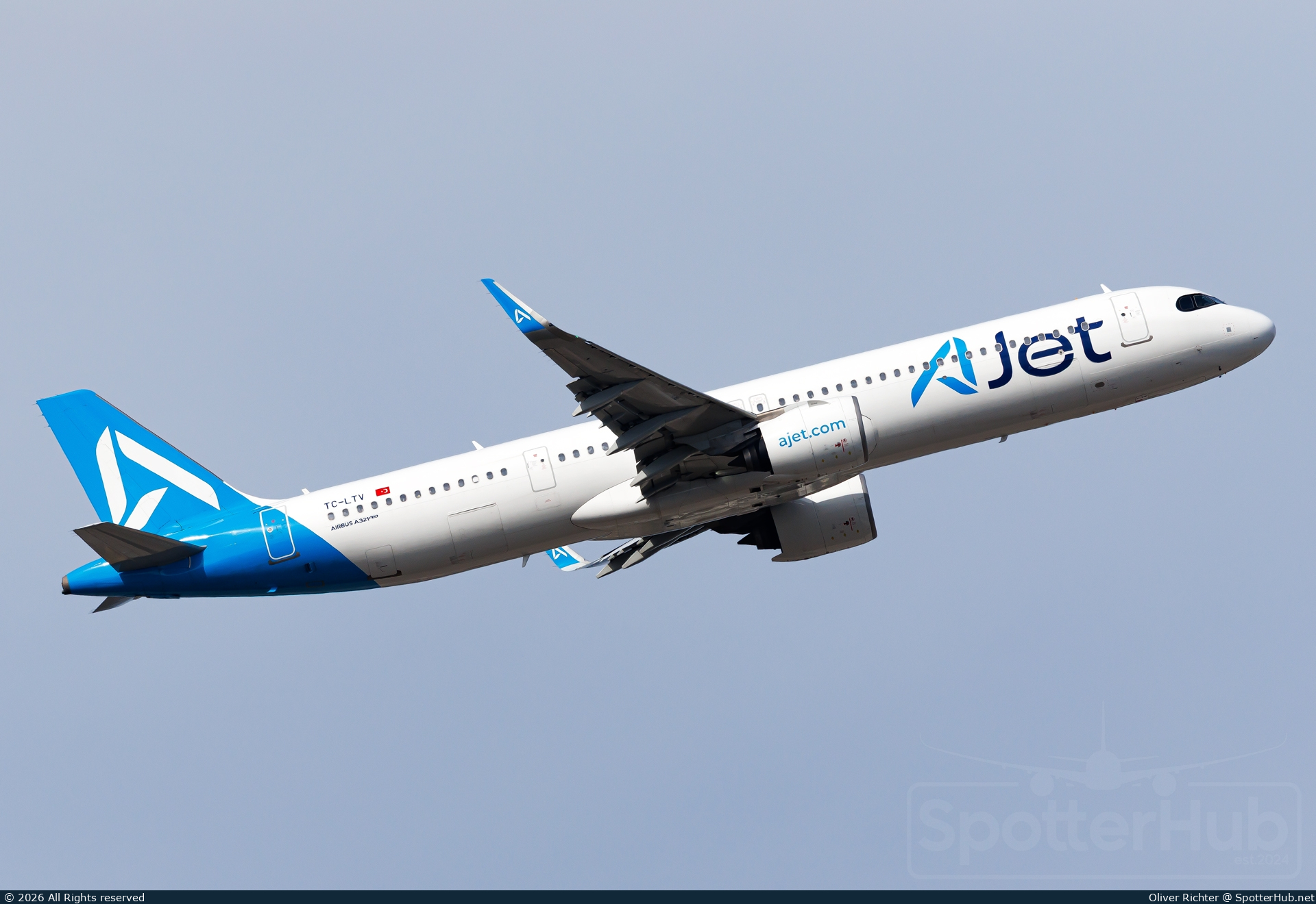 Photo of TC-LTV - Airbus A321-271NX operated by AJet