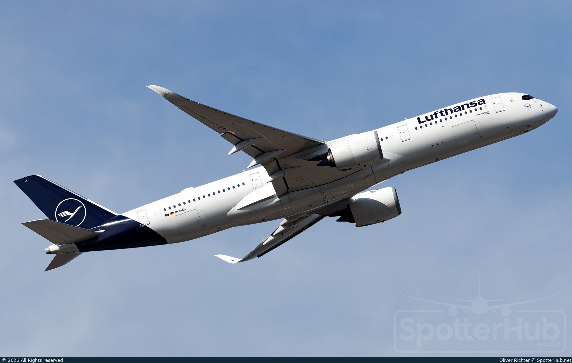 Photo of D-AIXD - Airbus A350-941 operated by Lufthansa
