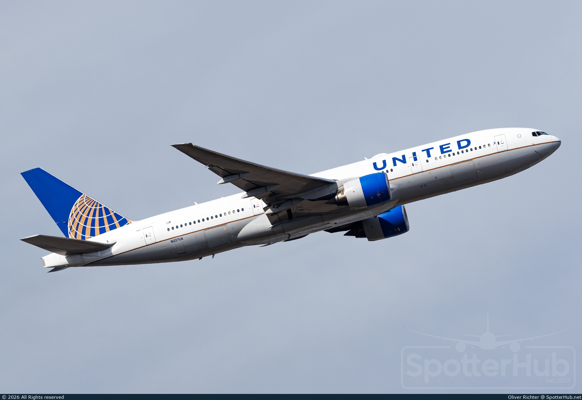 Photo of N227UA - Boeing 777-222(ER) operated by United Airlines