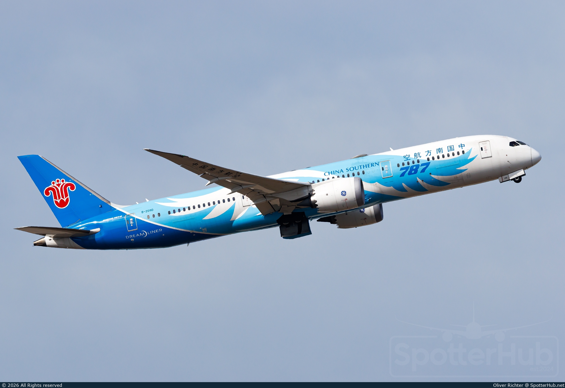 Photo of B-209D - Boeing 787-9 Dreamliner operated by China Southern Airlines
