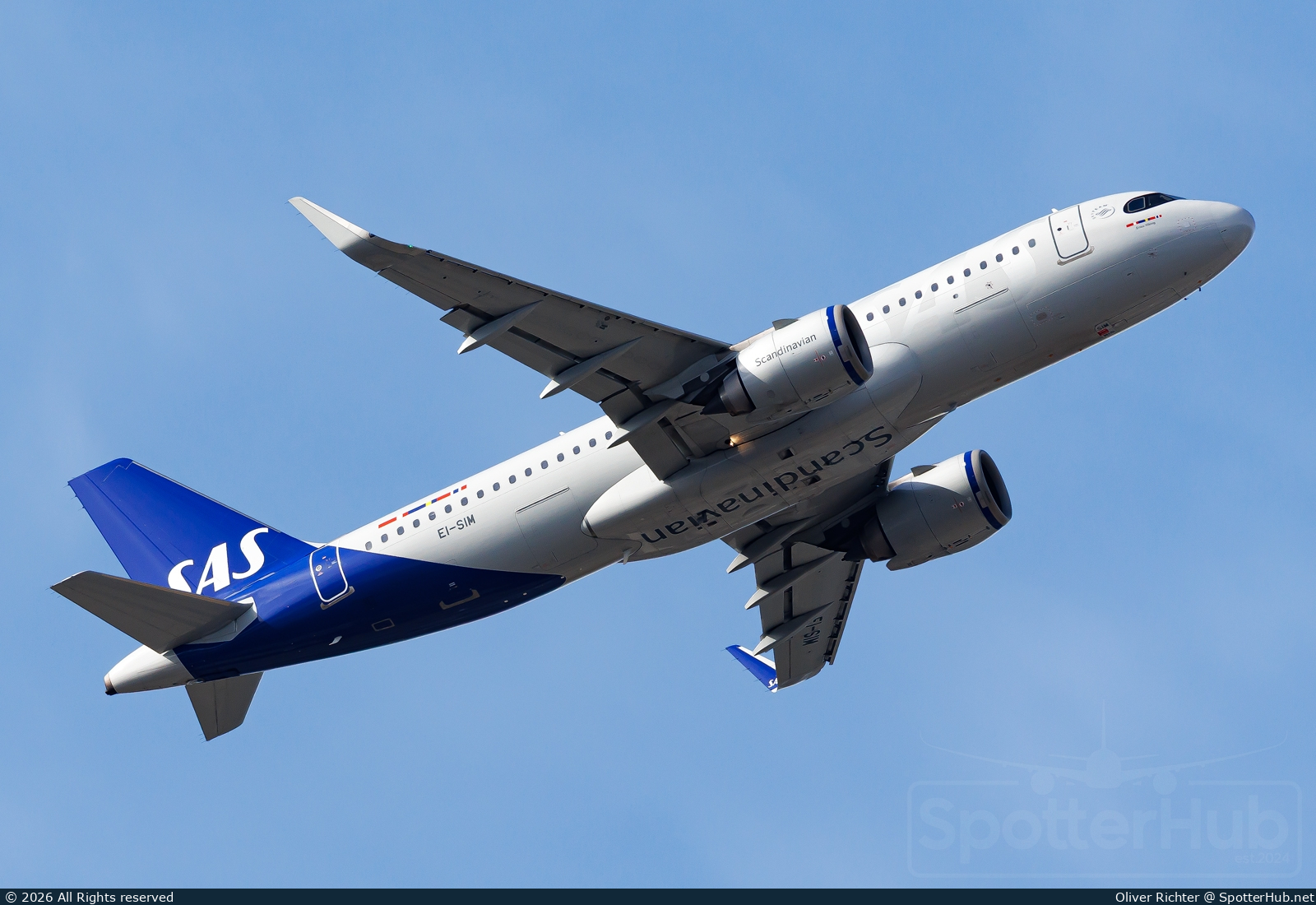 Photo of EI-SIM - Airbus A320-251N operated by SAS Connect