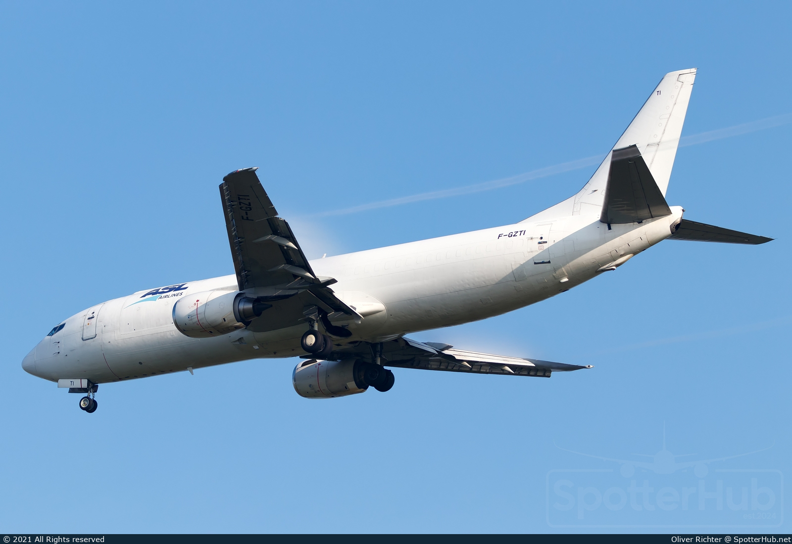 Photo of F-GZTI - Boeing 737-408(SF) operated by ASL Airlines France