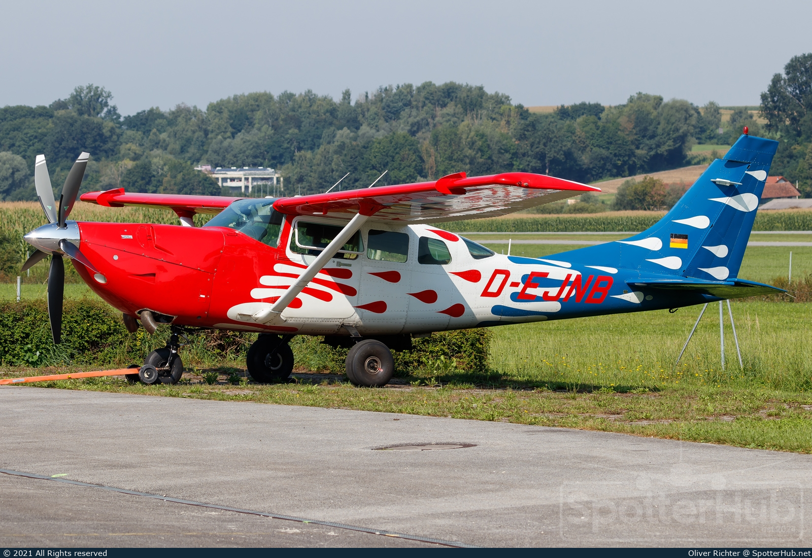 Photo of D-EJNB - Cessna U206G Soloy Turbine 206 operated by Skydive Exit