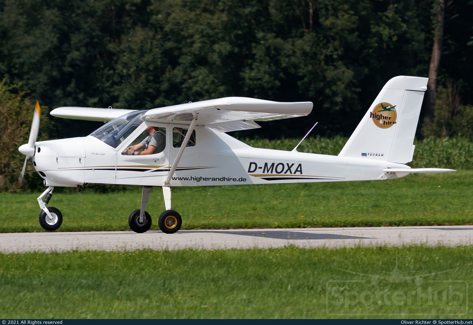 Photo of D-MOXA - Tecnam P92 Echo Light operated by Higher and Hire