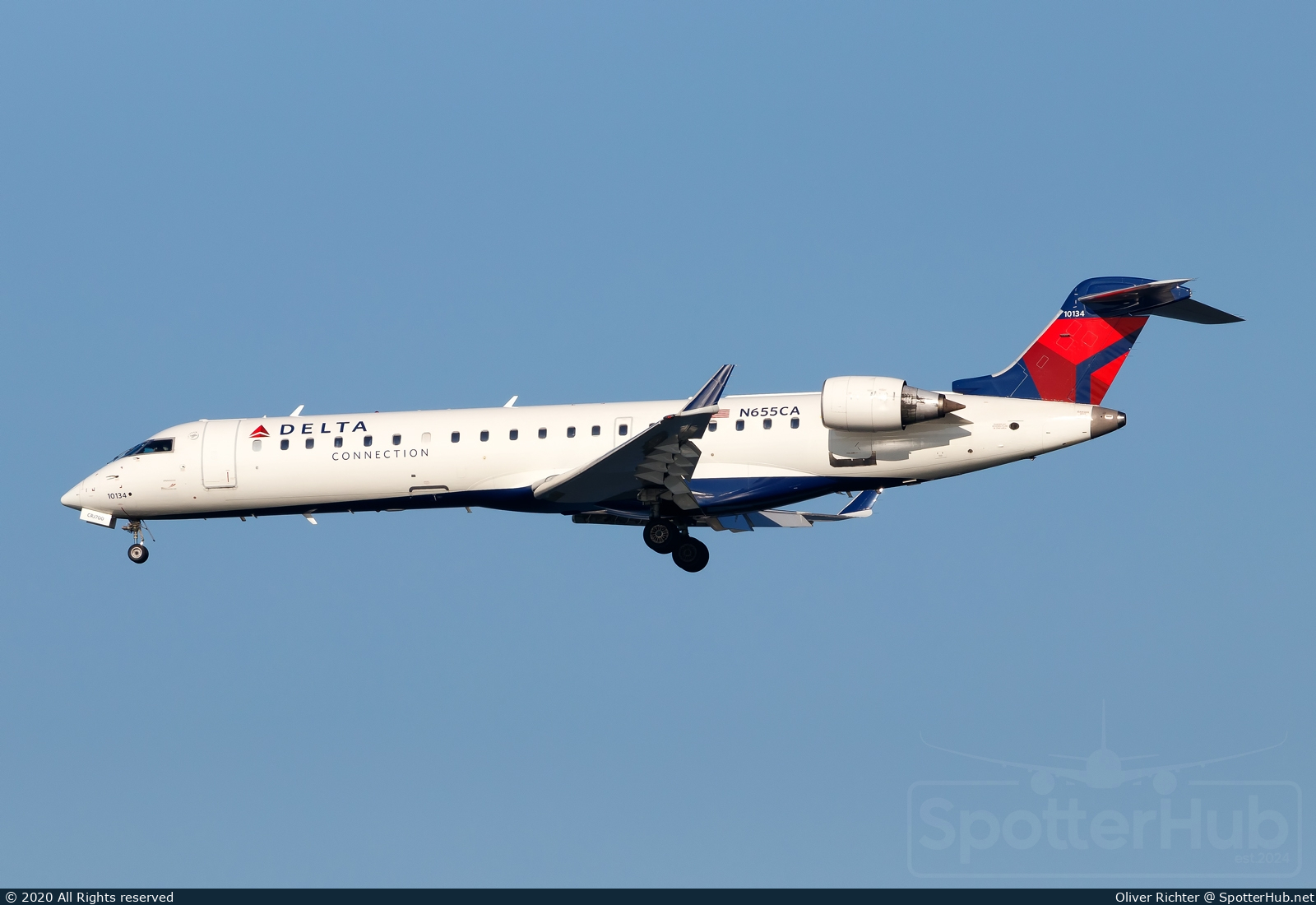 Photo of N655CA - Bombardier CRJ-701ER operated by Delta Connection (opb Endeavor Air)