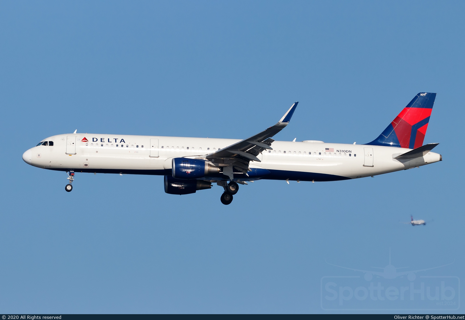 Photo of N310DN - Airbus A321-211 operated by Delta Air Lines