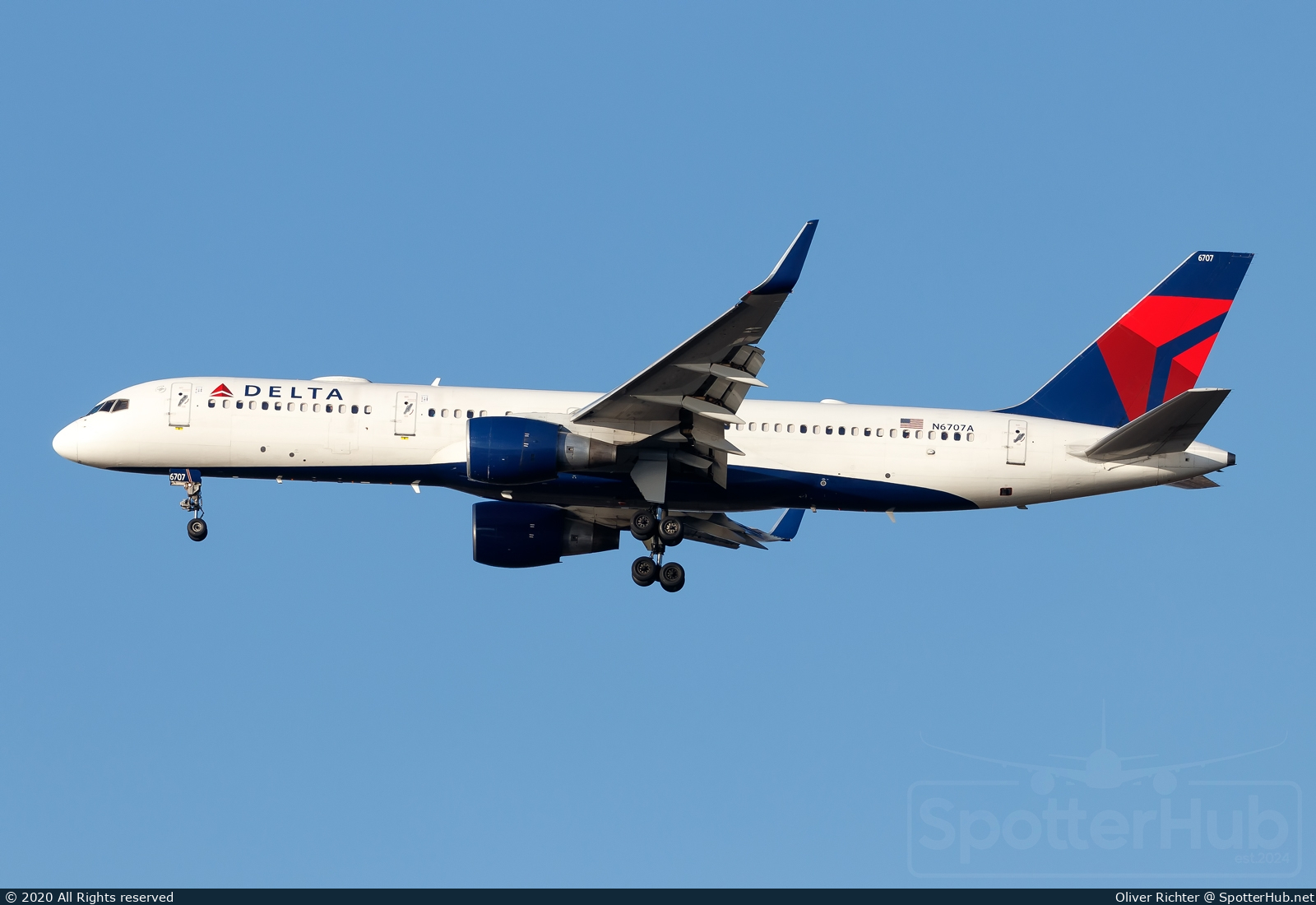 Photo of N6707A - Boeing 757-232 operated by Delta Air Lines