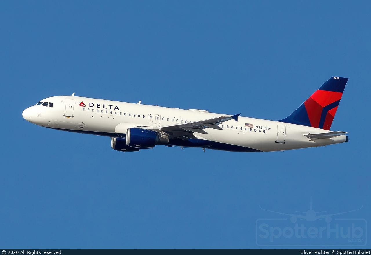 Photo of N358NW - Airbus A320-212 operated by Delta Air Lines