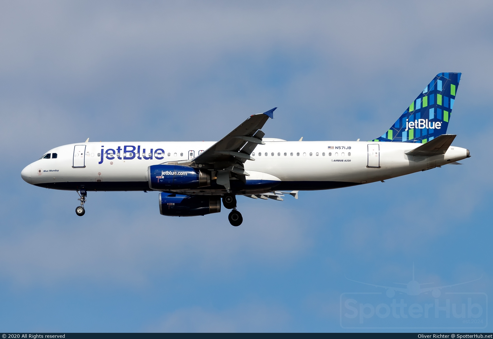 Photo of N571JB - Airbus A320-232 operated by jetBlue Airways
