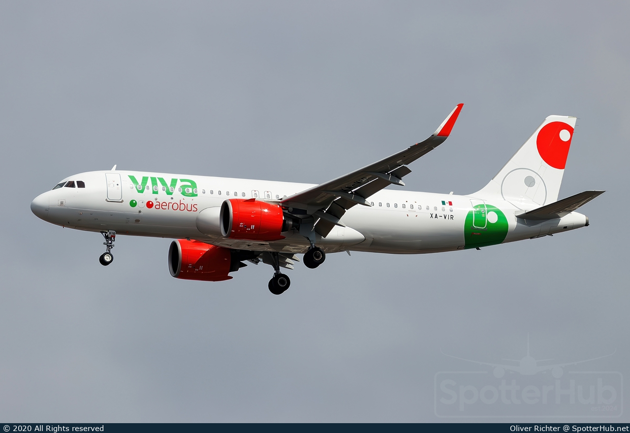 Photo of XA-VIR - Airbus A320-271N operated by Viva Aerobus