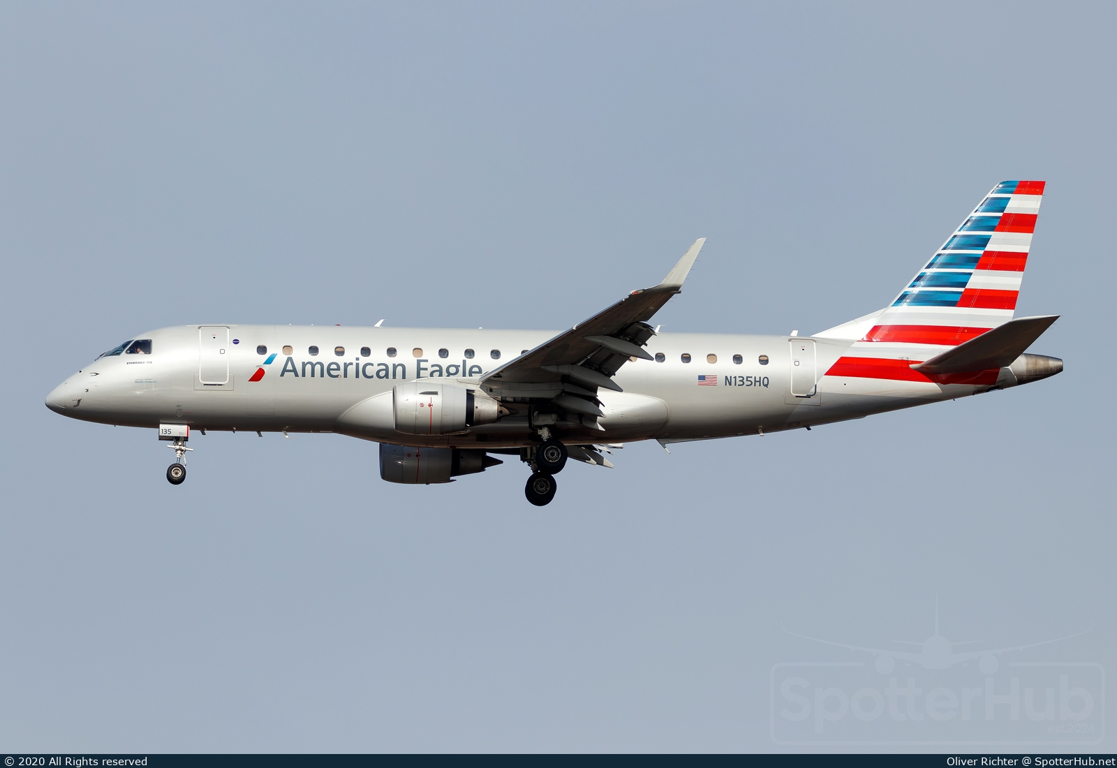 Photo of N135HQ - Embraer ERJ-175LR operated by American Eagle (opb Republic Airways)