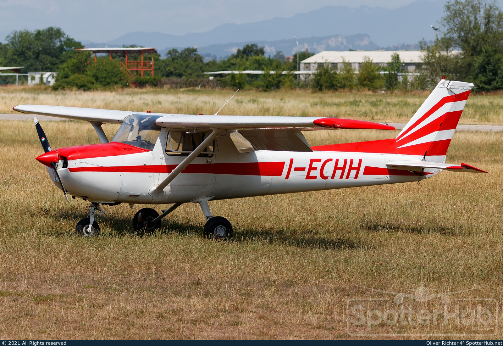Photo of I-ECHH - Reims-Cessna F150L operated by Aeroclub di Verona