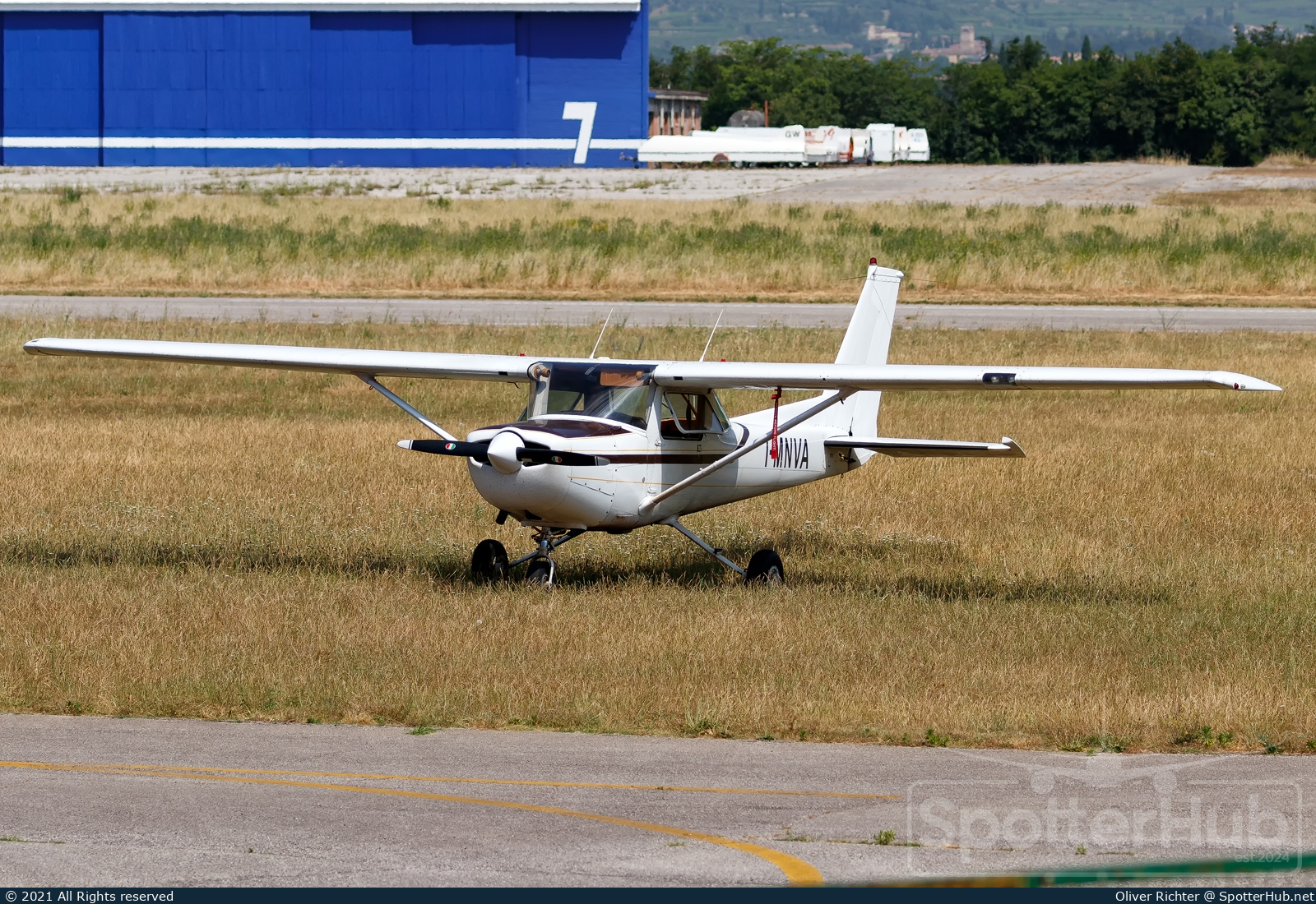 Photo of I-MNVA - Cessna 152 operated by Aeroclub di Verona