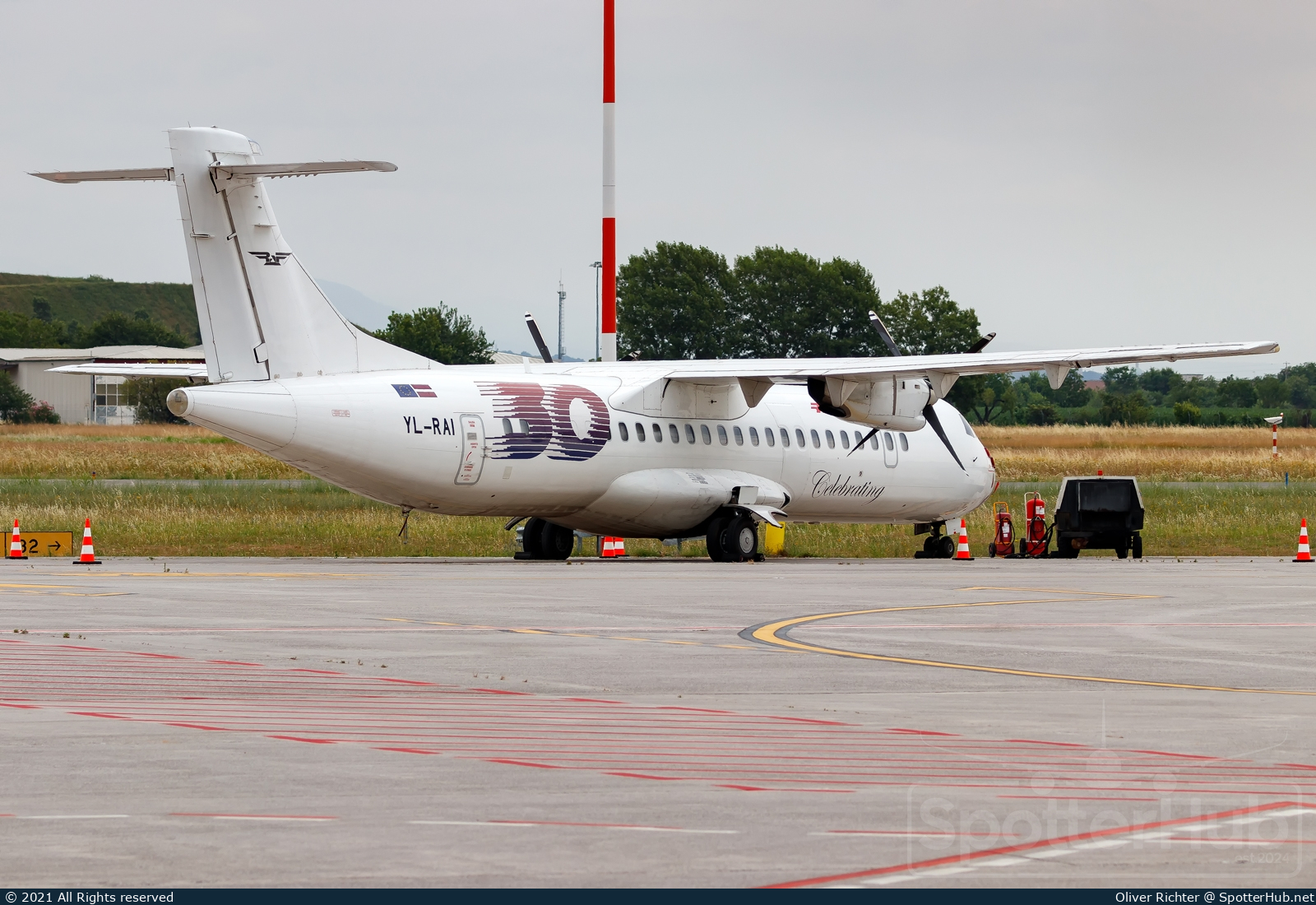 Photo of YL-RAI - ATR 72-202(F) operated by RAF-Avia