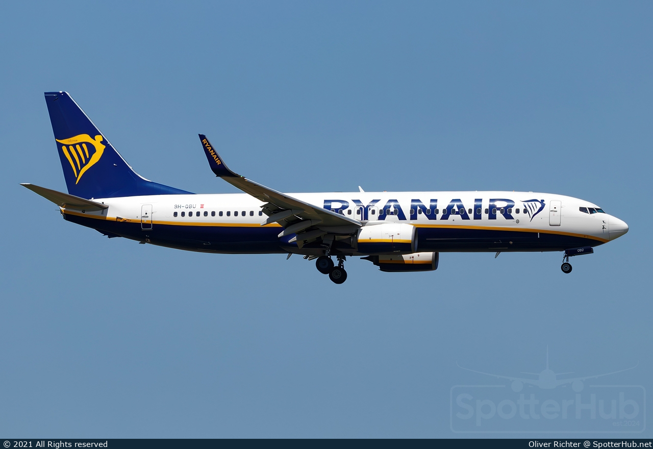 Photo of 9H-QBU - Boeing 737-8AS operated by Ryanair (opb Malta Air)