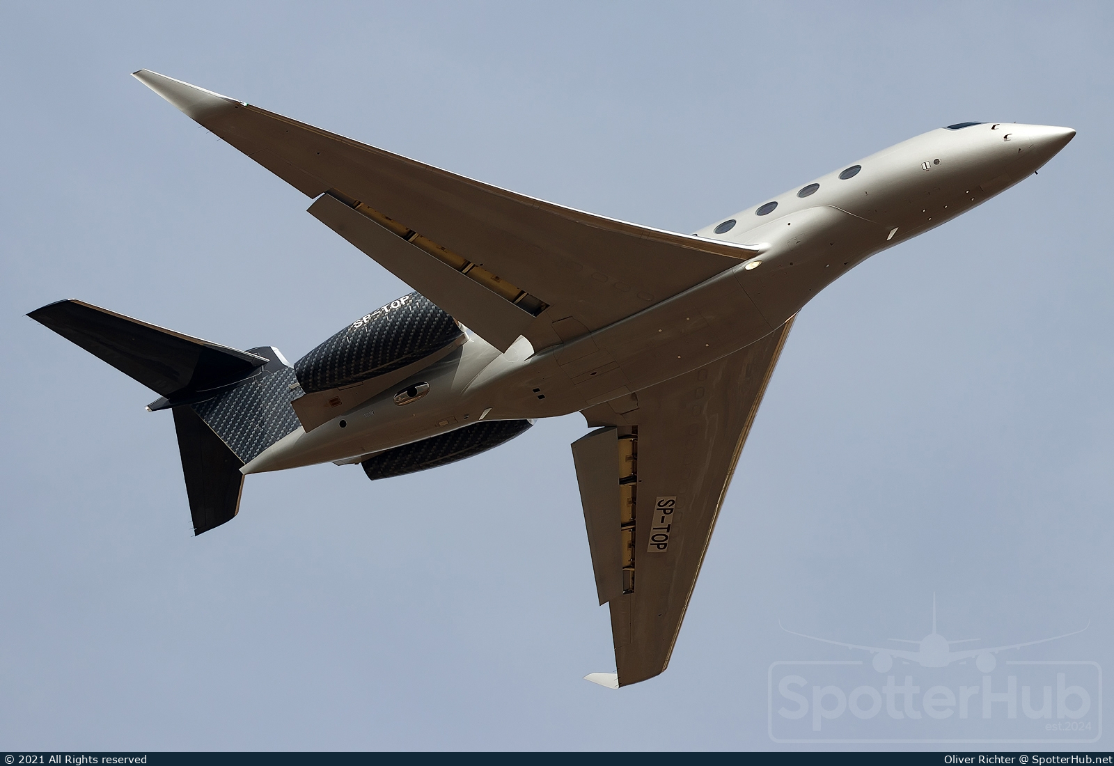 Photo of SP-TOP - Gulfstream G650ER operated by Jet Story