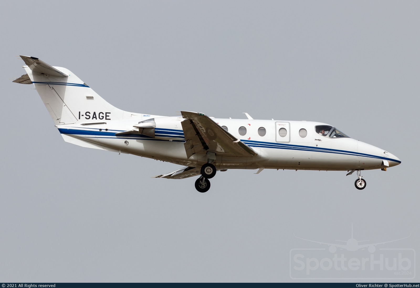 Photo of I-SAGE - Hawker Beechcraft 400A operated by Slam Lavori Aerei
