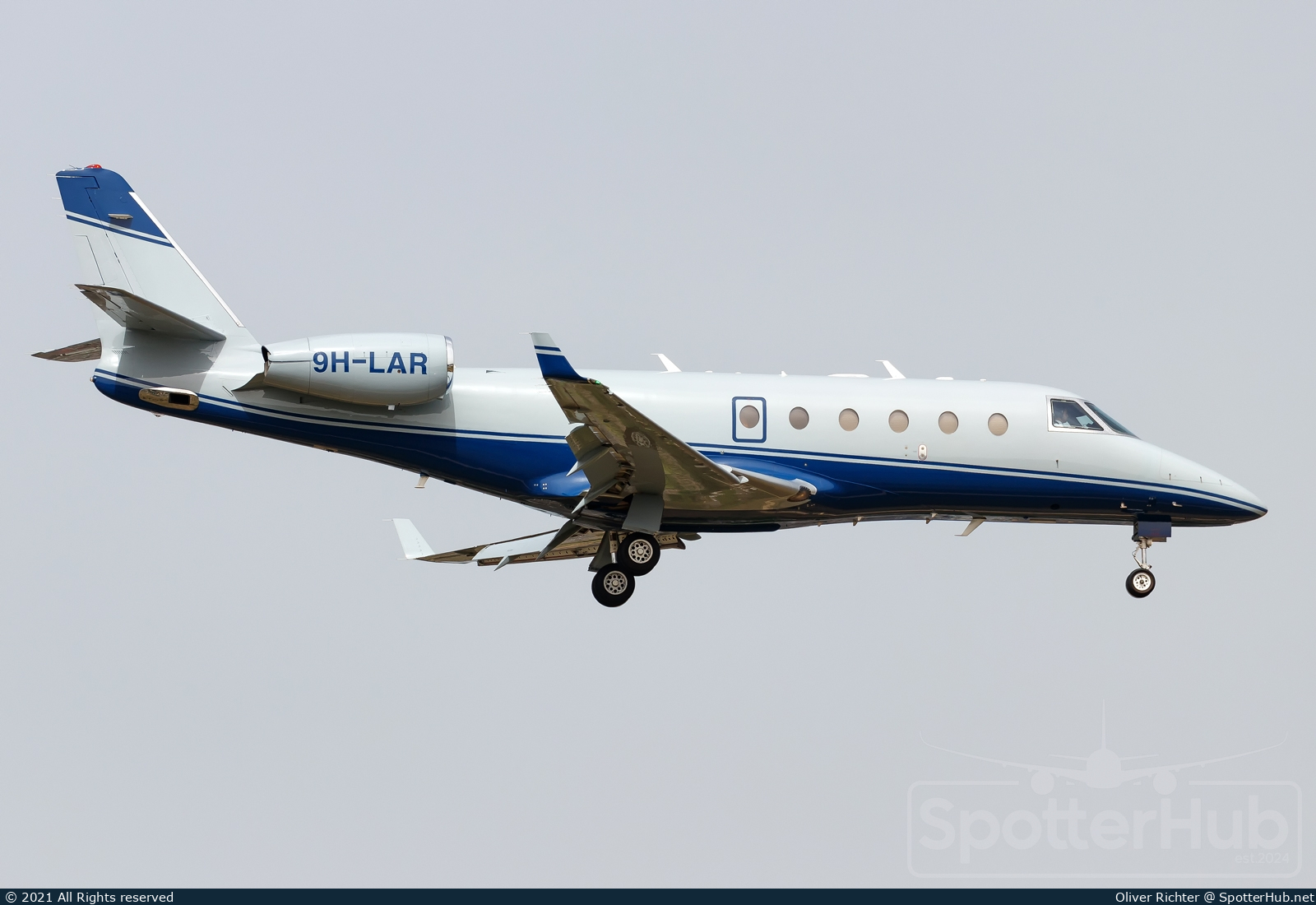 Photo of 9H-LAR - Gulfstream G150 operated by Luxwing