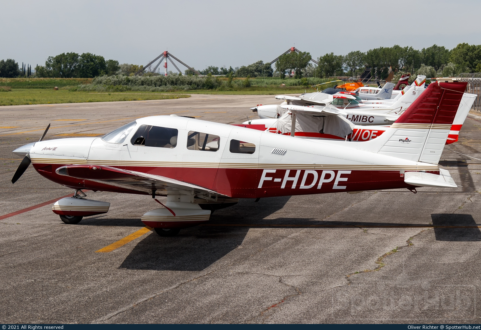 Photo of F-HDPE - Piper PA-28-181 Archer III operated by Aéroclub Paris-Est
