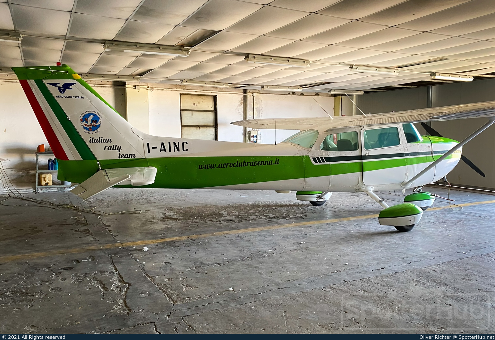 Photo of I-AINC - Cessna 172M Skyhawk operated by Aero Club F. Baracca Ravenna