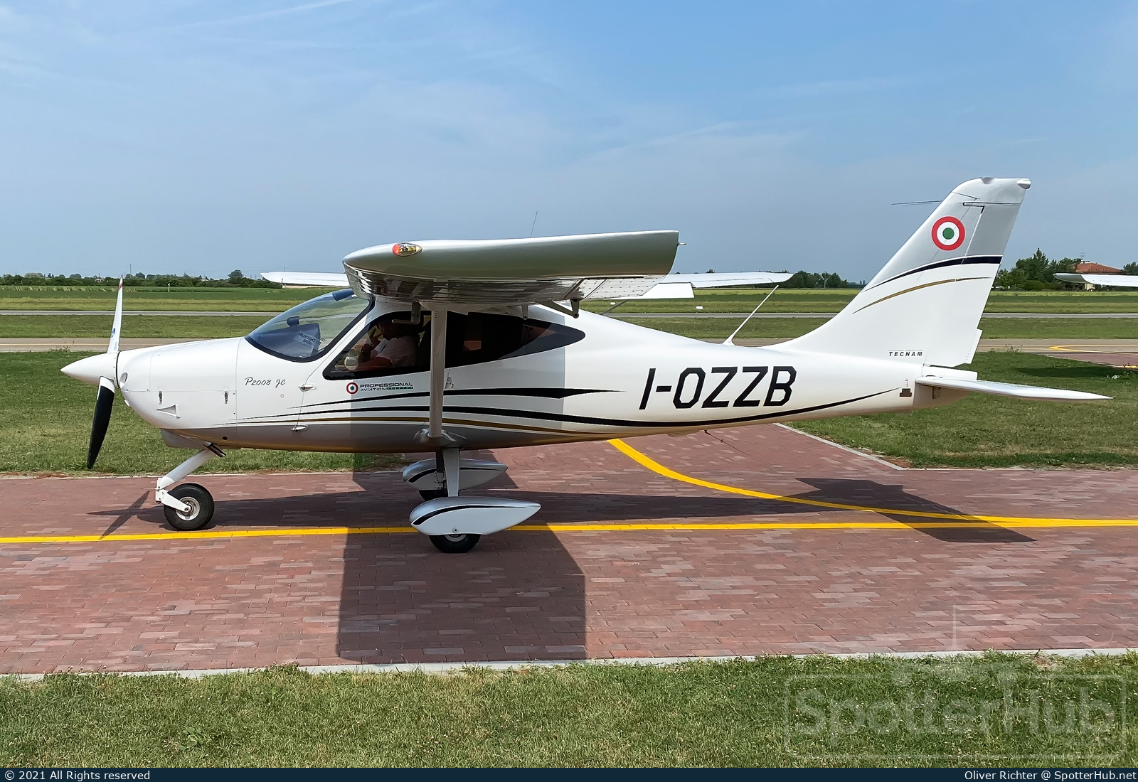 Photo of I-OZZB - Tecnam P2008JC operated by Professional Aviation