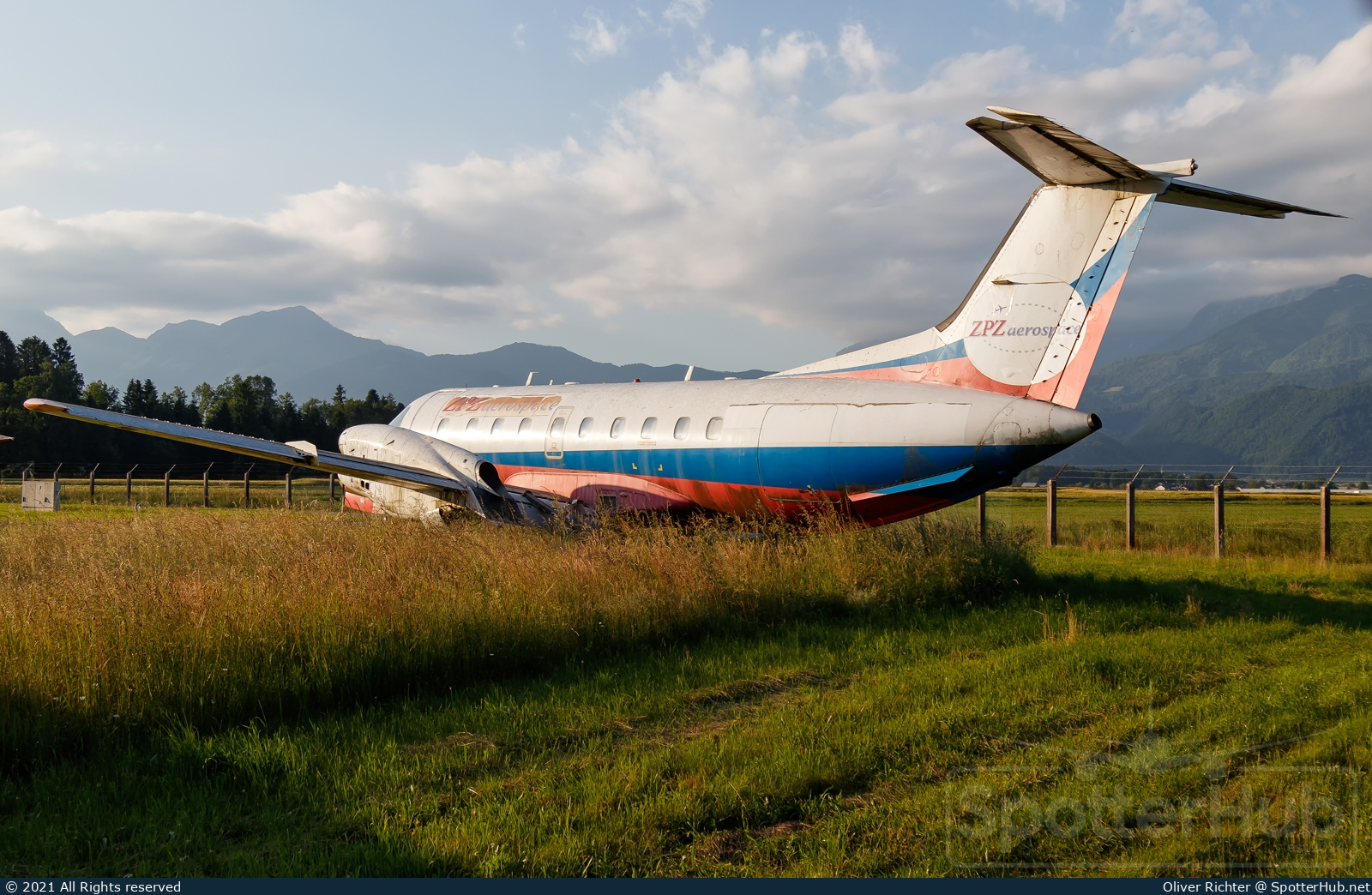Photo of RA-02856 - Embraer EMB-120ER Brasilia operated by Atlant-Soyuz Airlines