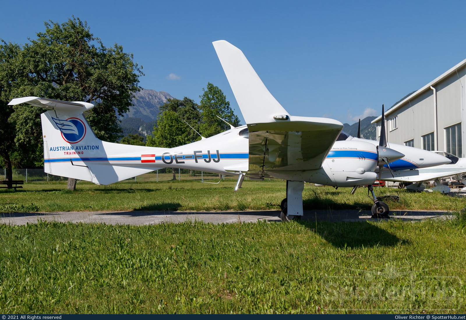 Photo of OE-FJJ - Diamond DA42 Twin Star operated by Austrian Aviation Training
