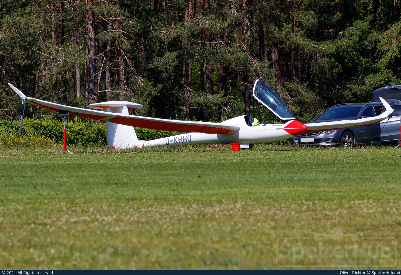 Photo of D-KHHU - Schempp-Hirth Ventus 3M operated by Flugring Austria Wiener Neustadt