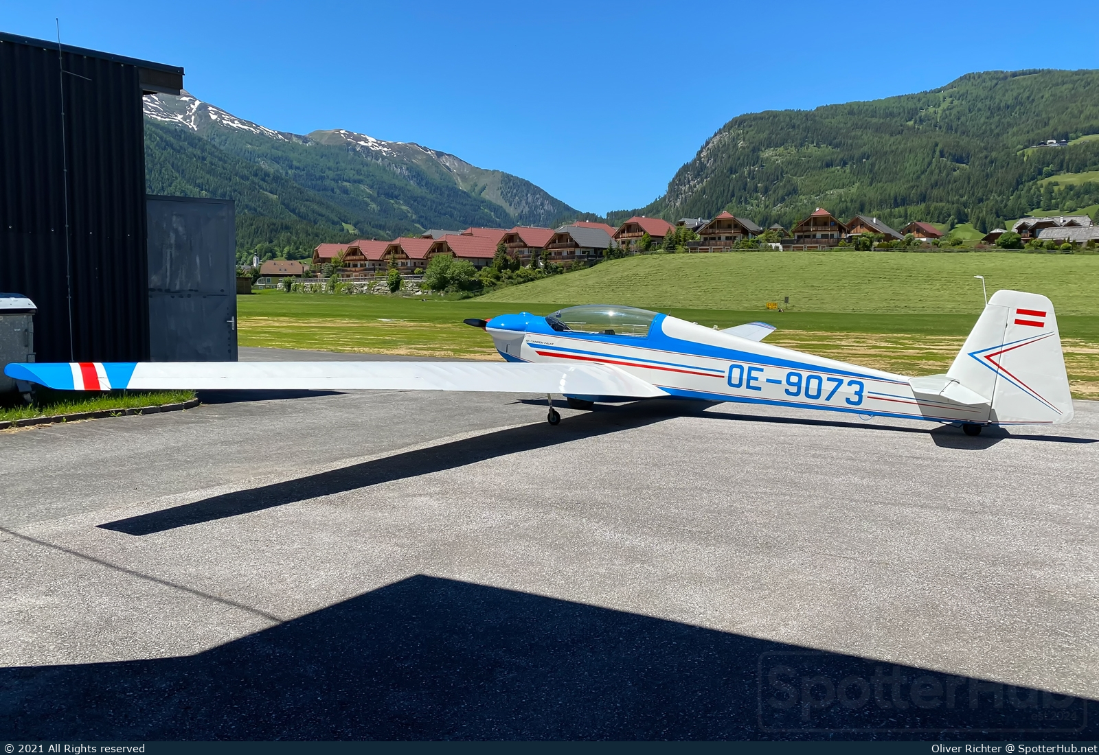 Photo of OE-9073 - Scheibe SF 28A Tandem Falke operated by Private