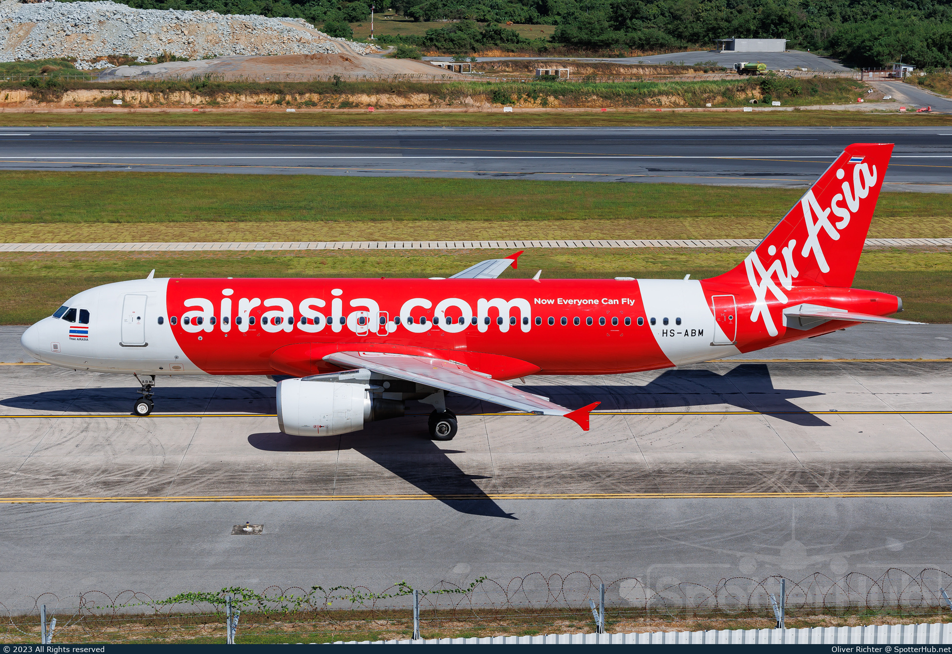 Photo of HS-ABM - Airbus A320-216 operated by Thai AirAsia