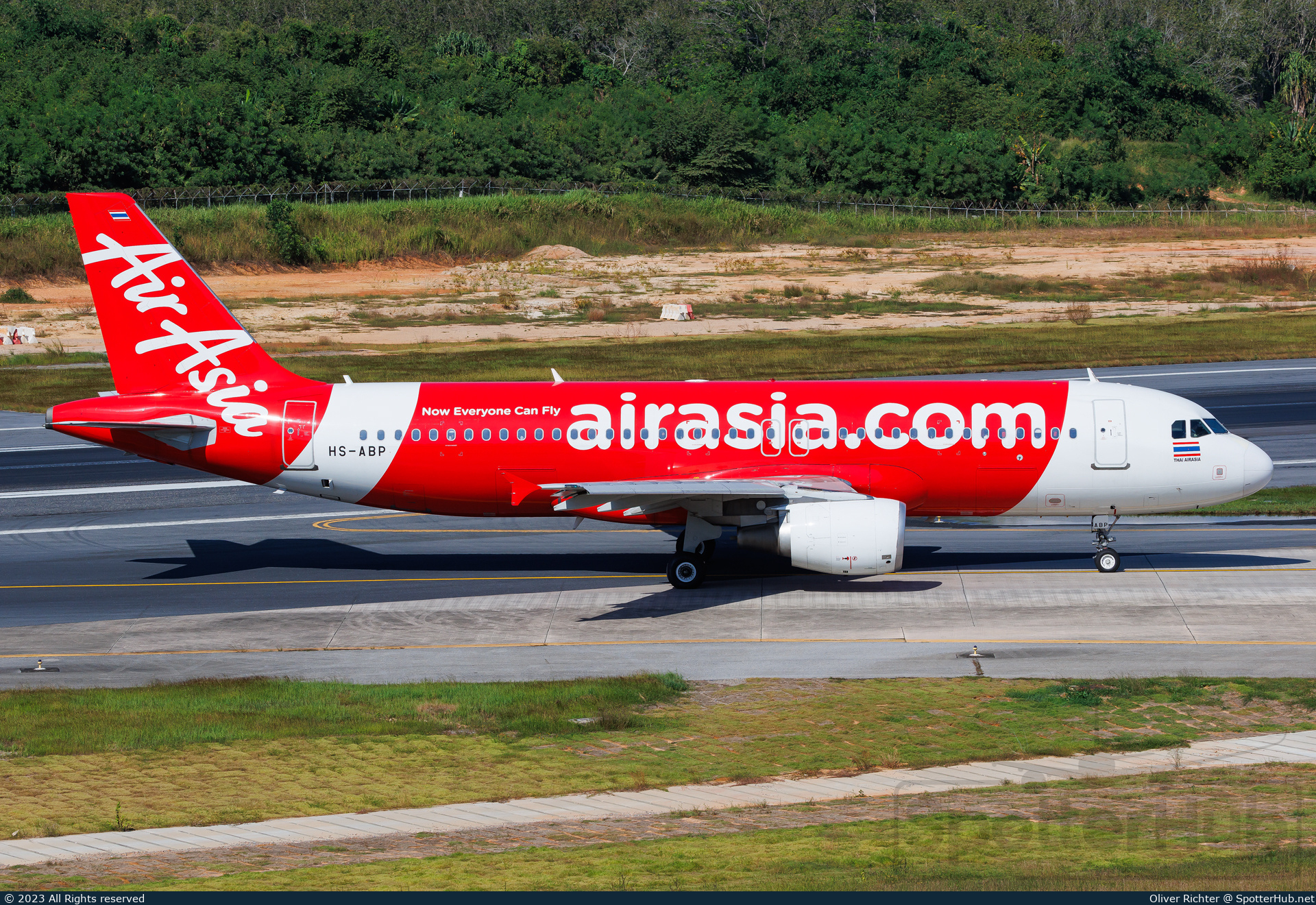Photo of HS-ABP - Airbus A320-216 operated by Thai AirAsia