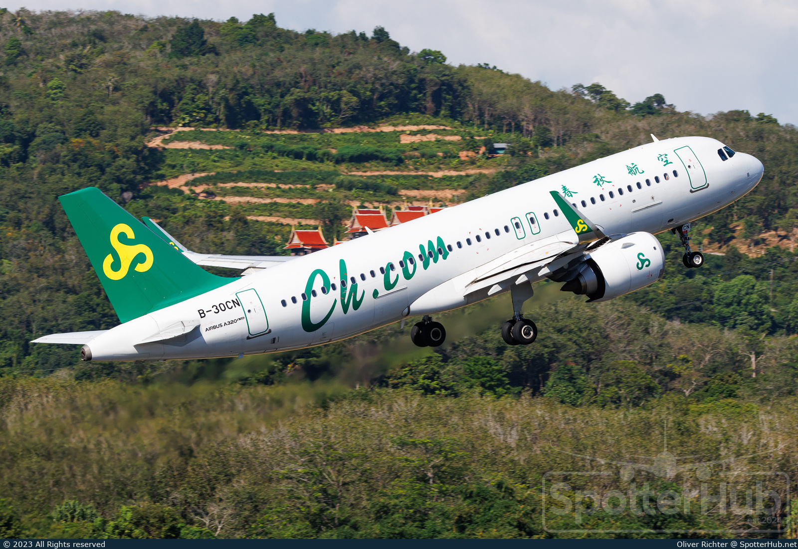 Photo of B-30CN - Airbus A320-251N operated by Spring Airlines