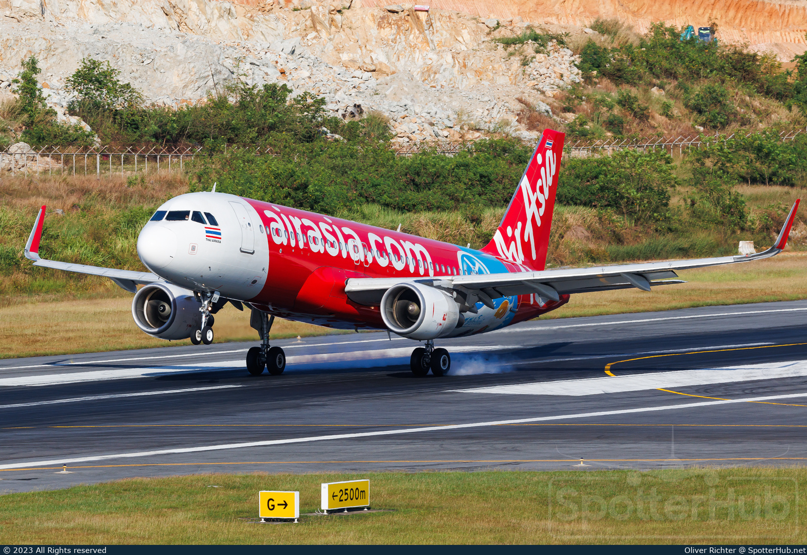 Photo of HS-BBI - Airbus A320-216 operated by Thai AirAsia