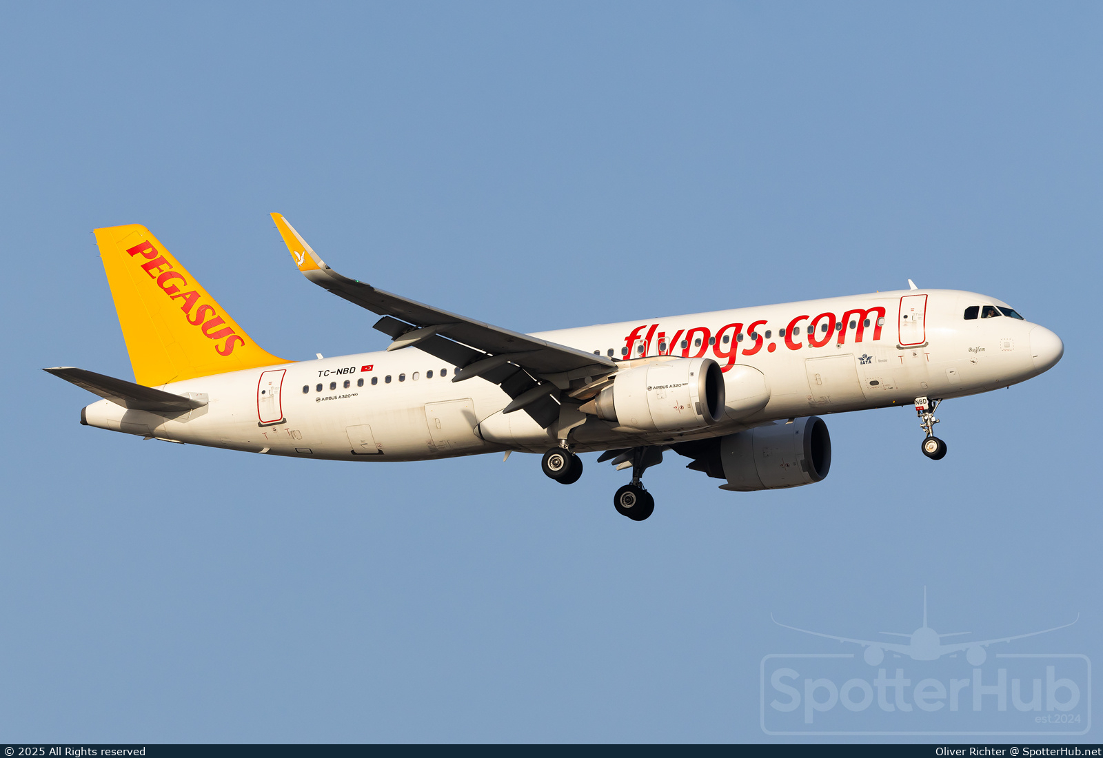 Photo of TC-NBD - Airbus A320-251N operated by Pegasus Airlines