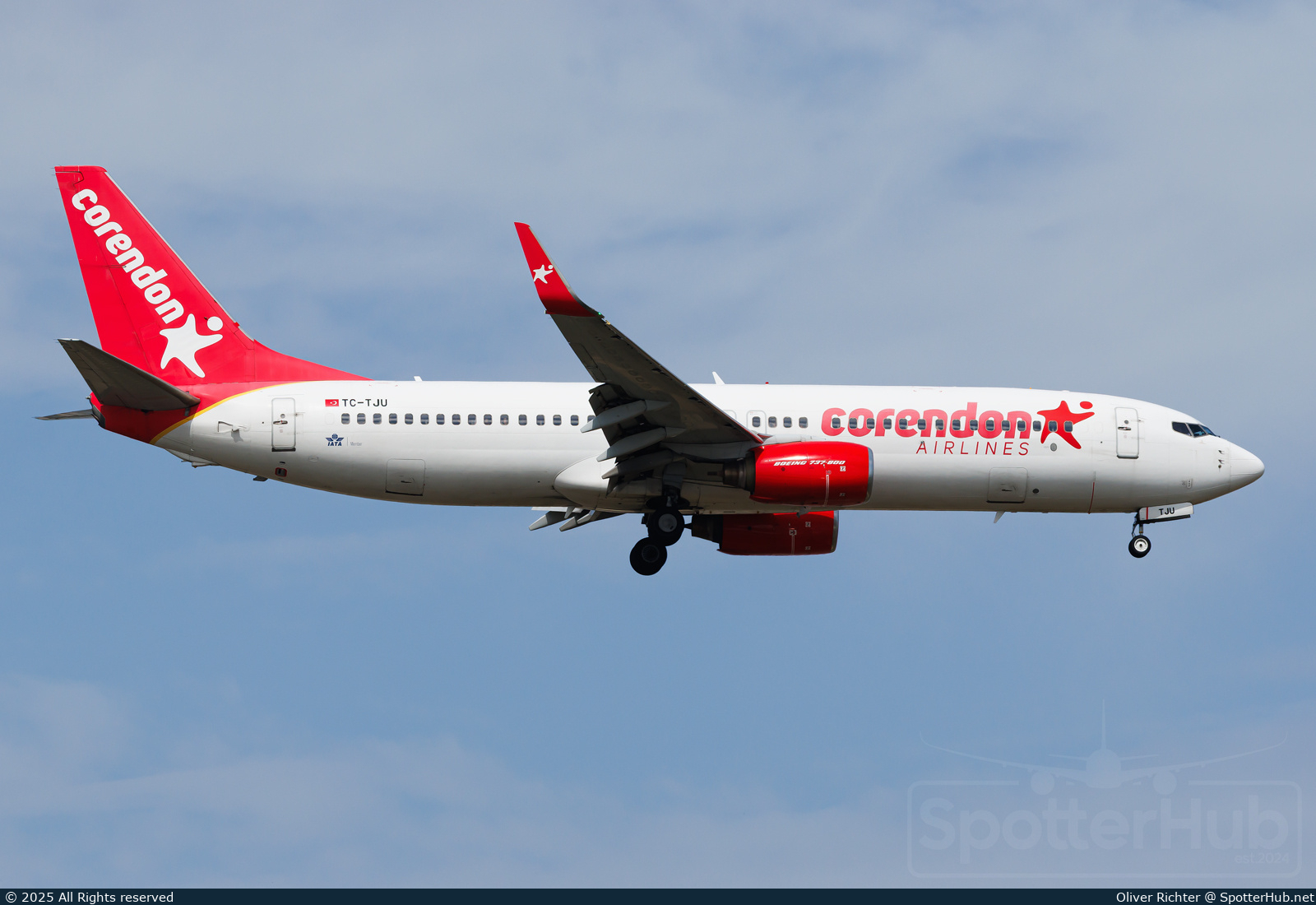 Photo of TC-TJU - Boeing 737-8HX operated by Corendon Airlines