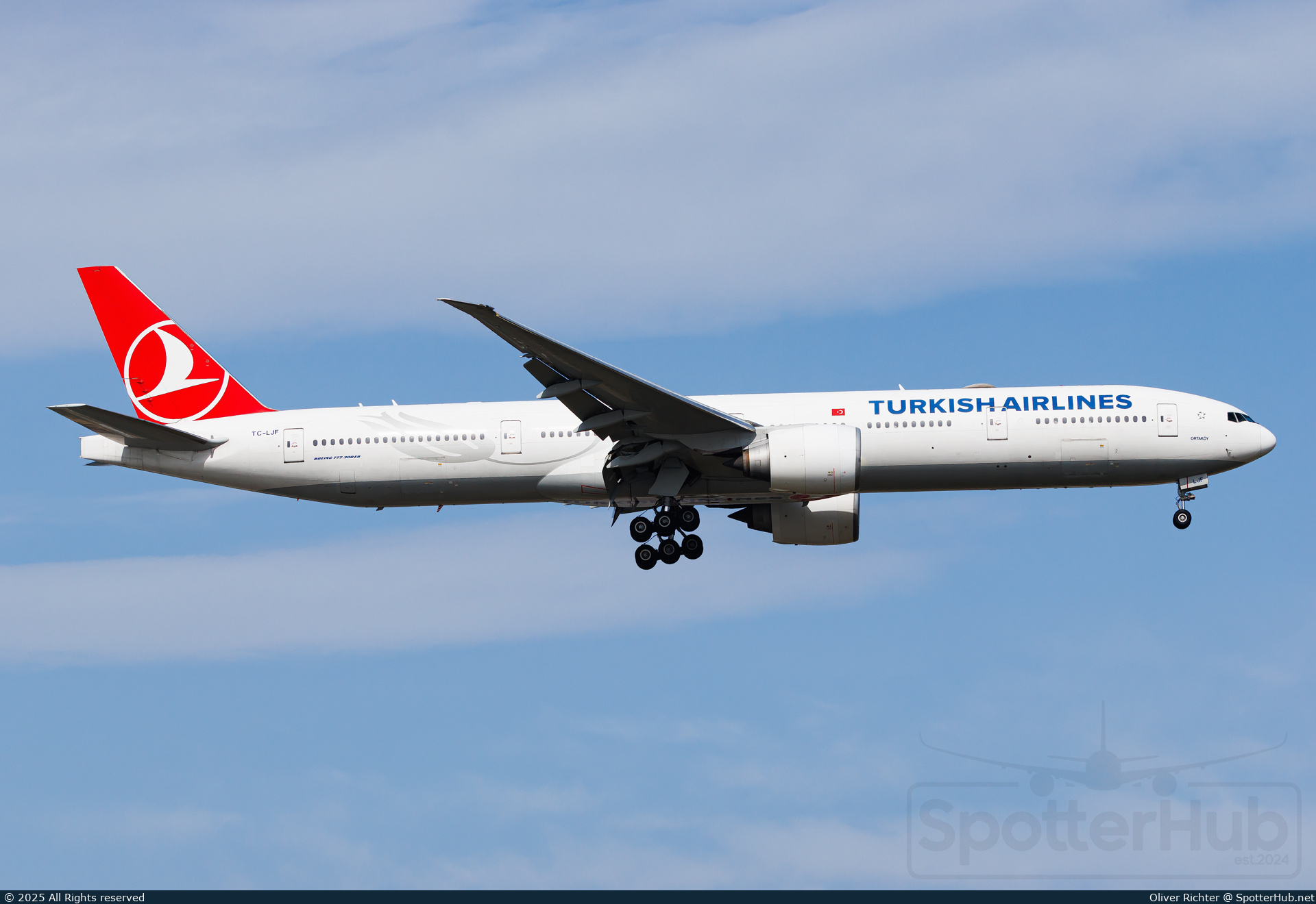Photo of TC-LJF - Boeing 777-3F2(ER) operated by Turkish Airlines