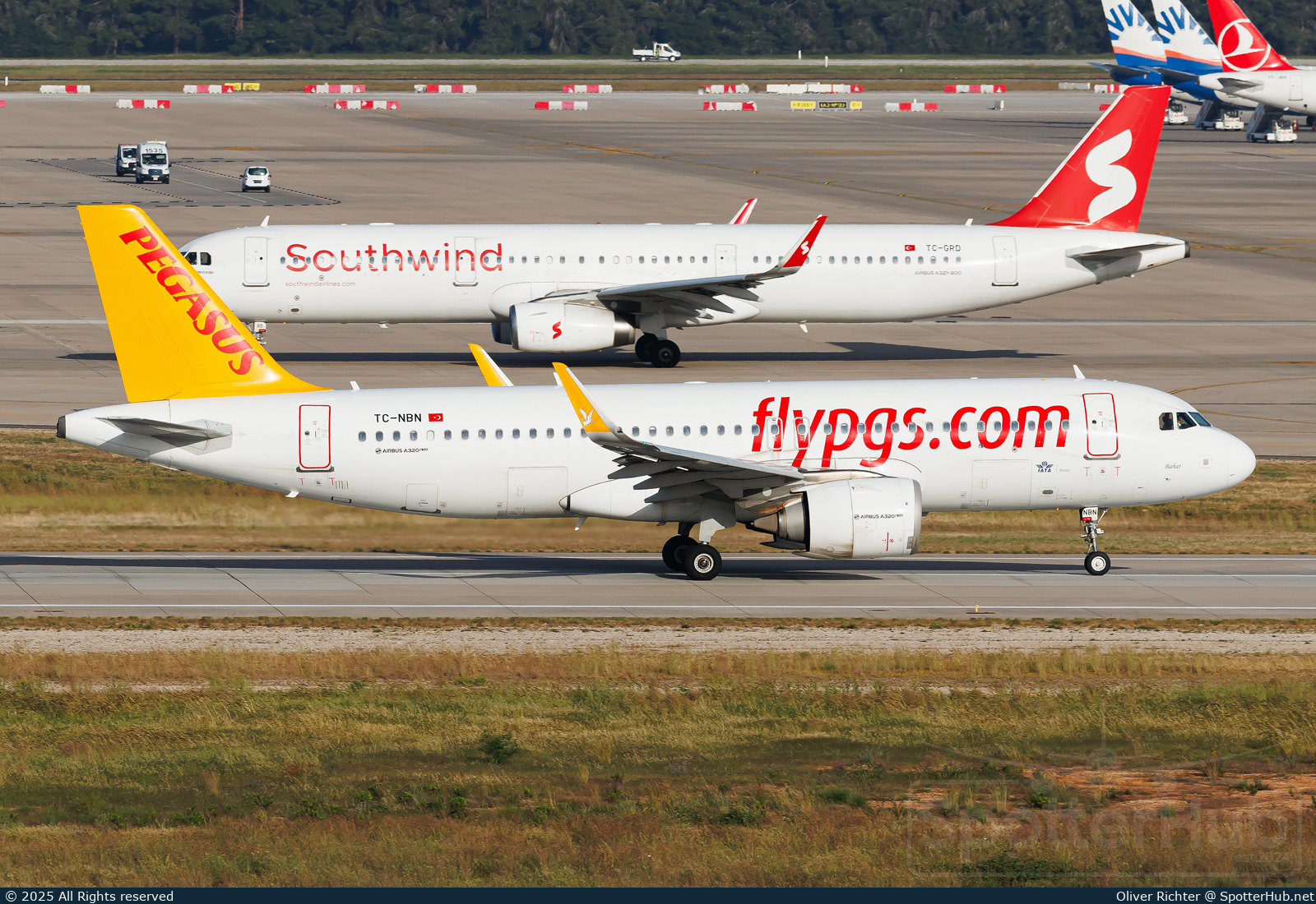 Photo of TC-NBN - Airbus A320-251N operated by Pegasus Airlines