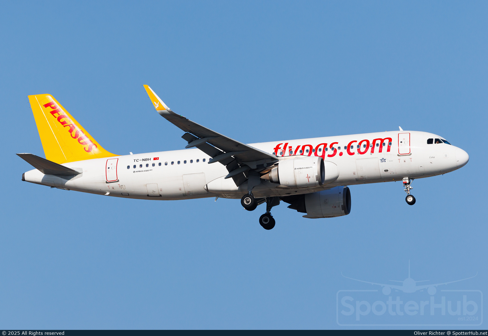 Photo of TC-NBH - Airbus A320-251N operated by Pegasus Airlines