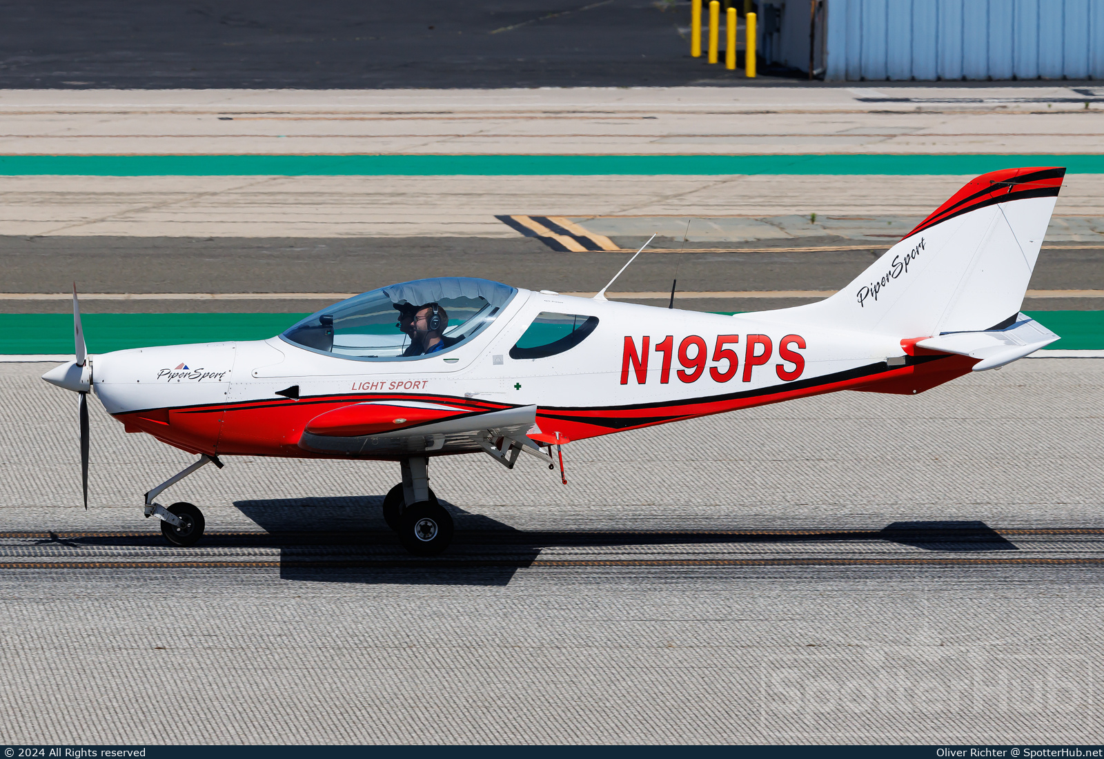 Photo of N195PS - Czech Sport Aircraft PiperSport operated by Santa Monica Flyers
