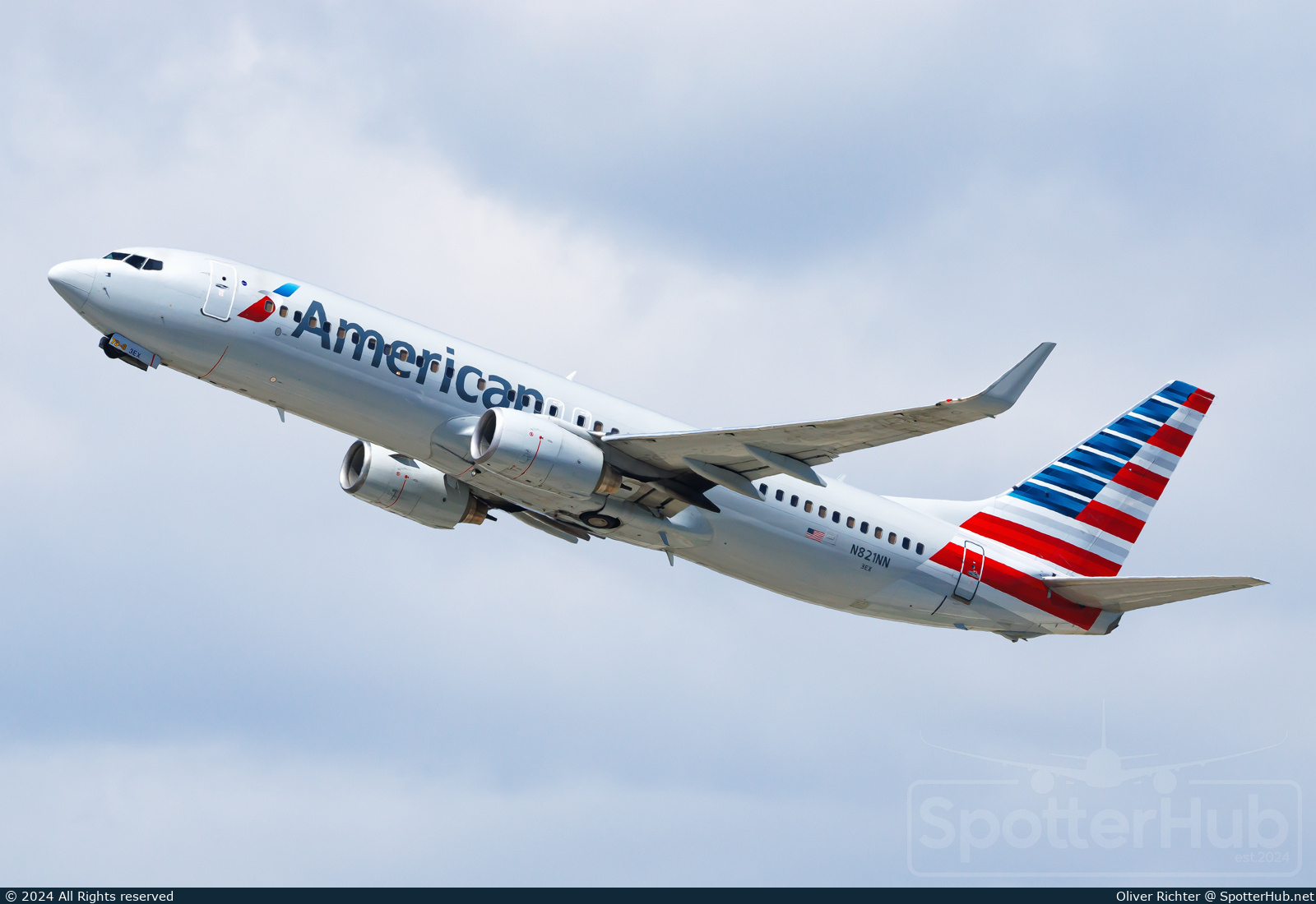 Photo of N821NN - Boeing 737-823 operated by American Airlines
