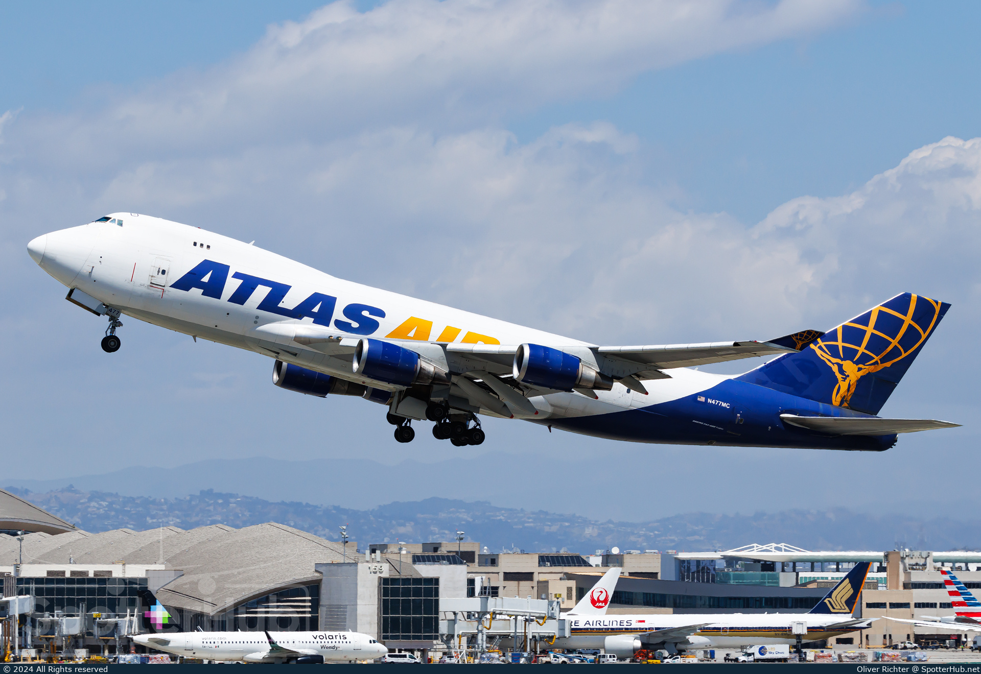 Photo of N477MC - Boeing 747-47UF operated by Atlas Air