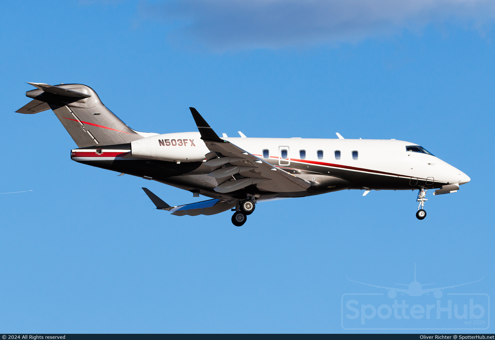 Photo of N503FX - Bombardier Challenger 350 operated by Flexjet